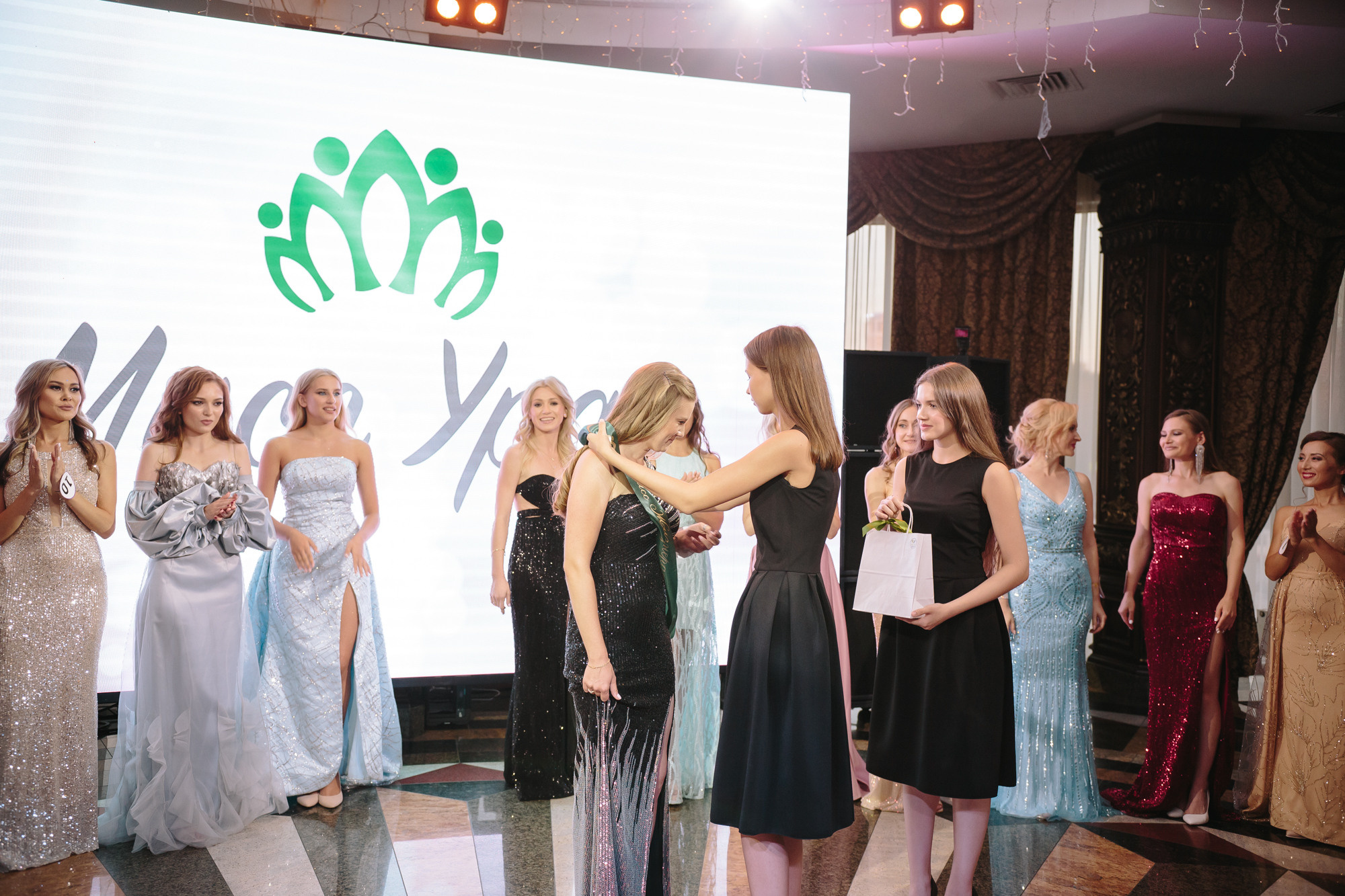 MISS URAL LETO 2021. Репортажный фотограф Макс Брагин