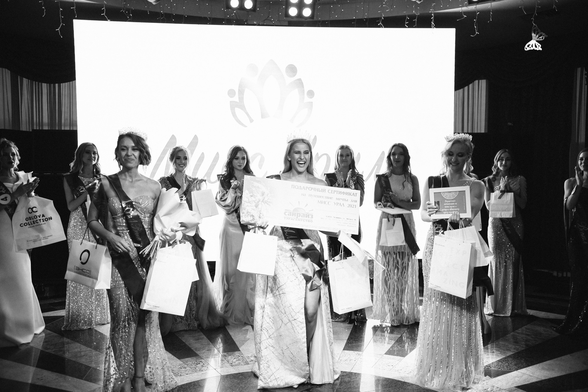 MISS URAL LETO 2021. Репортажный фотограф Макс Брагин