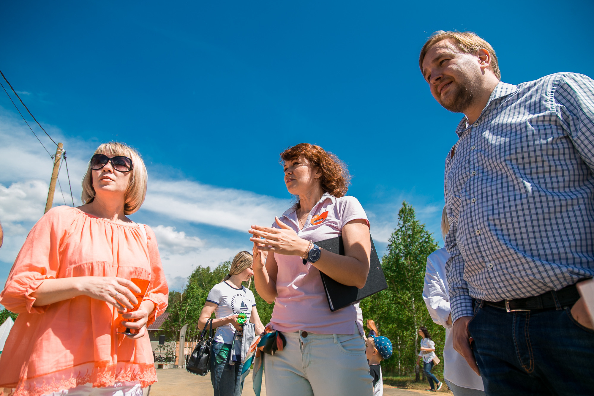 Открытие дачного поселка #Дачазаканикулы. Репортажный фотограф Макс Брагин