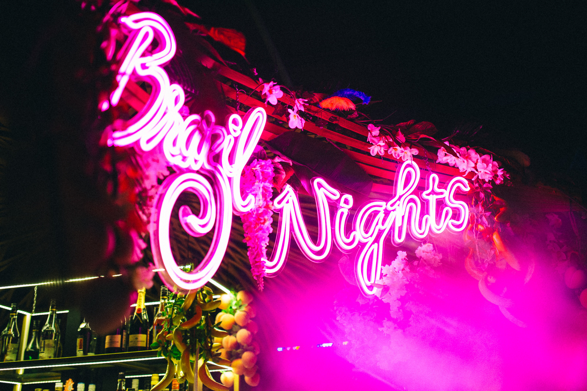 BLA BLA BAR PARTY. Репортажный фотограф Макс Брагин