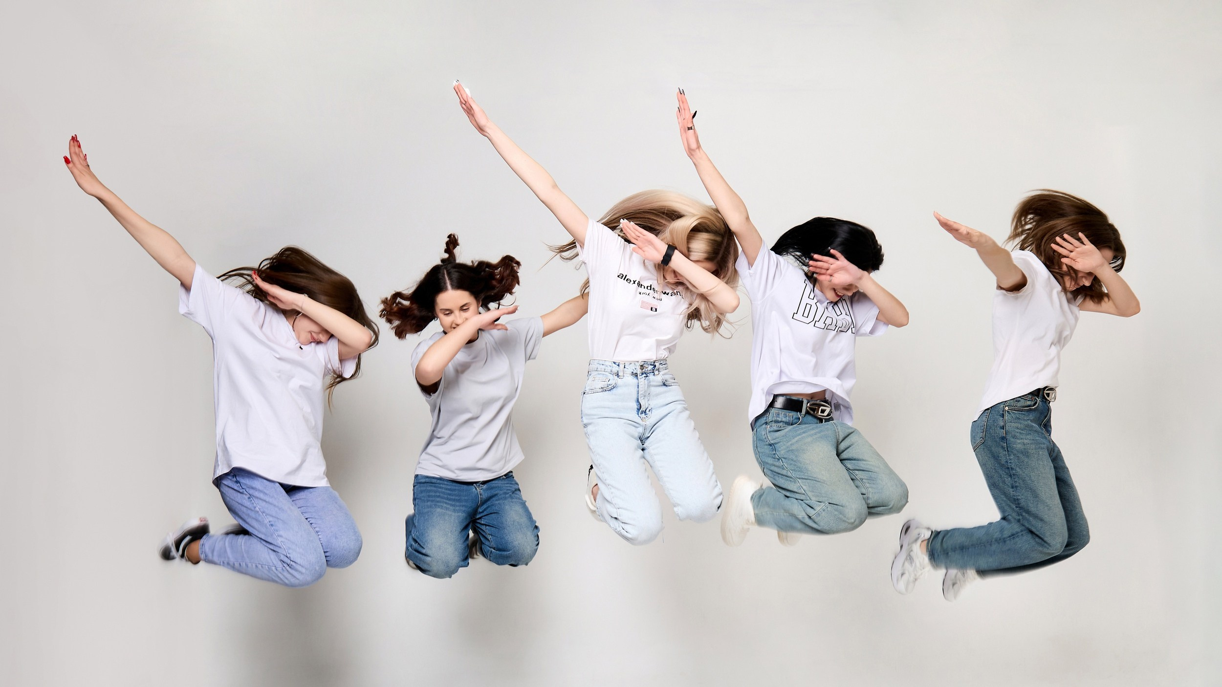 ФОНОВАЯ СТУДИЯ. ШКОЛЬНИКИ. Фотограф Татаринов Андрей (Донецк / Макеевка)