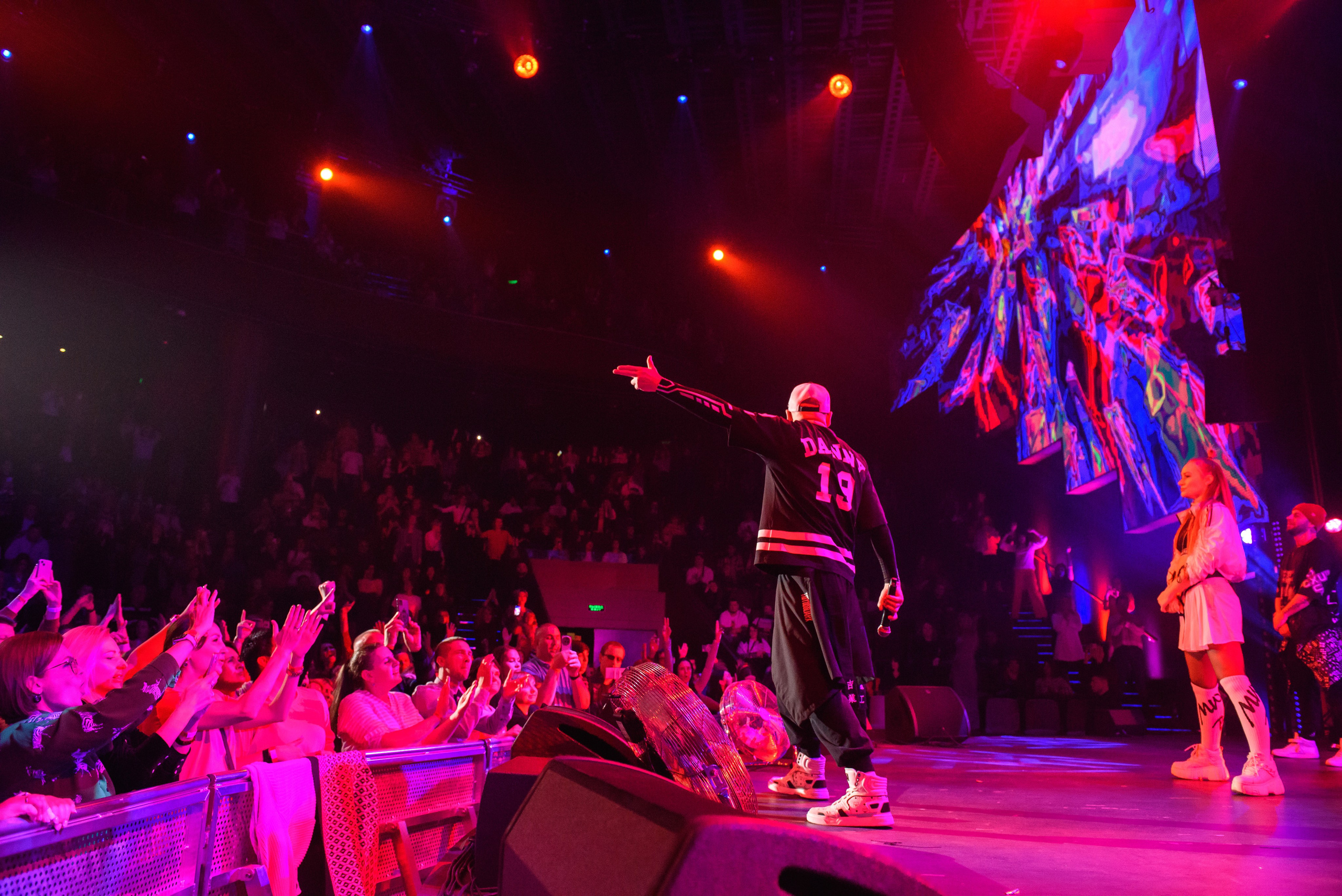 «КАР-МЭН» — «Имена на все времена», Вегас Сити Холл. Бренд-фотограф для экспертов и блогеров в Москве Влада Горбовская