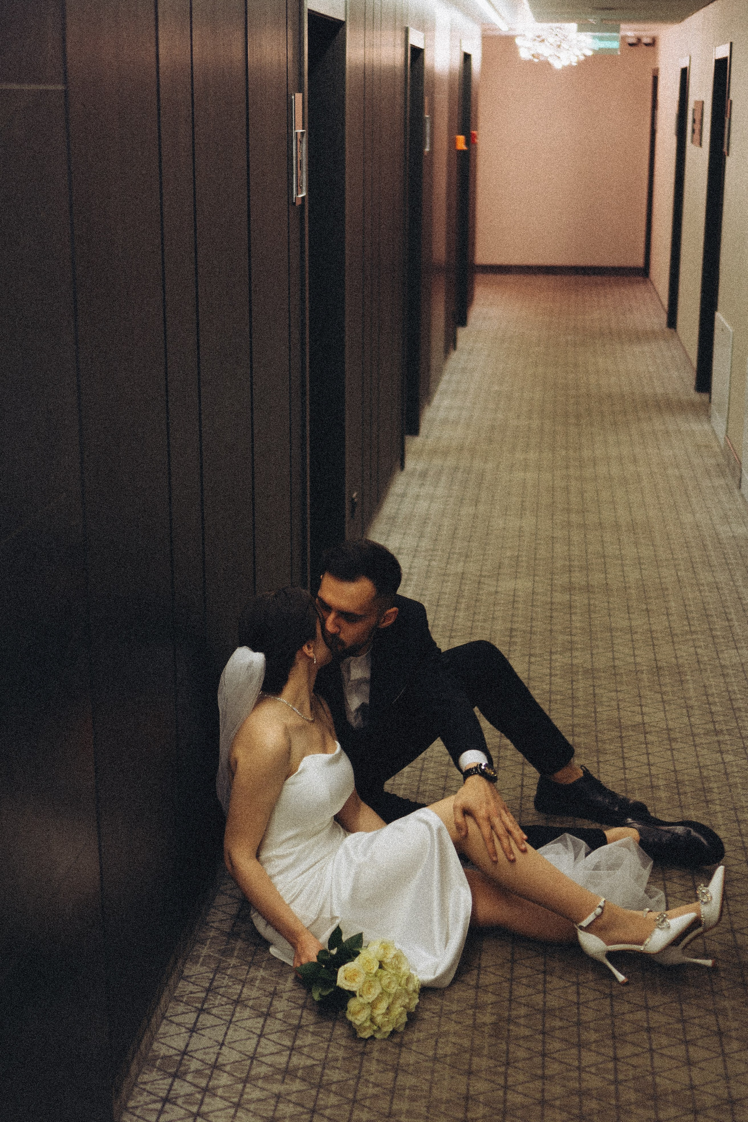 СВАДЕБНАЯ СЬЕМКА СБОРОВ ЖЕНИХА И НЕВЕСТЫ В ОТЕЛЕ И ТАКЖЕ ФОТОСЕССИИЯ В ОТЕЛЕЕ МЕГАПОЛИС БРЯНСК. Профессиональный фотограф, Санкт-Петербург — Виктория Богомолова