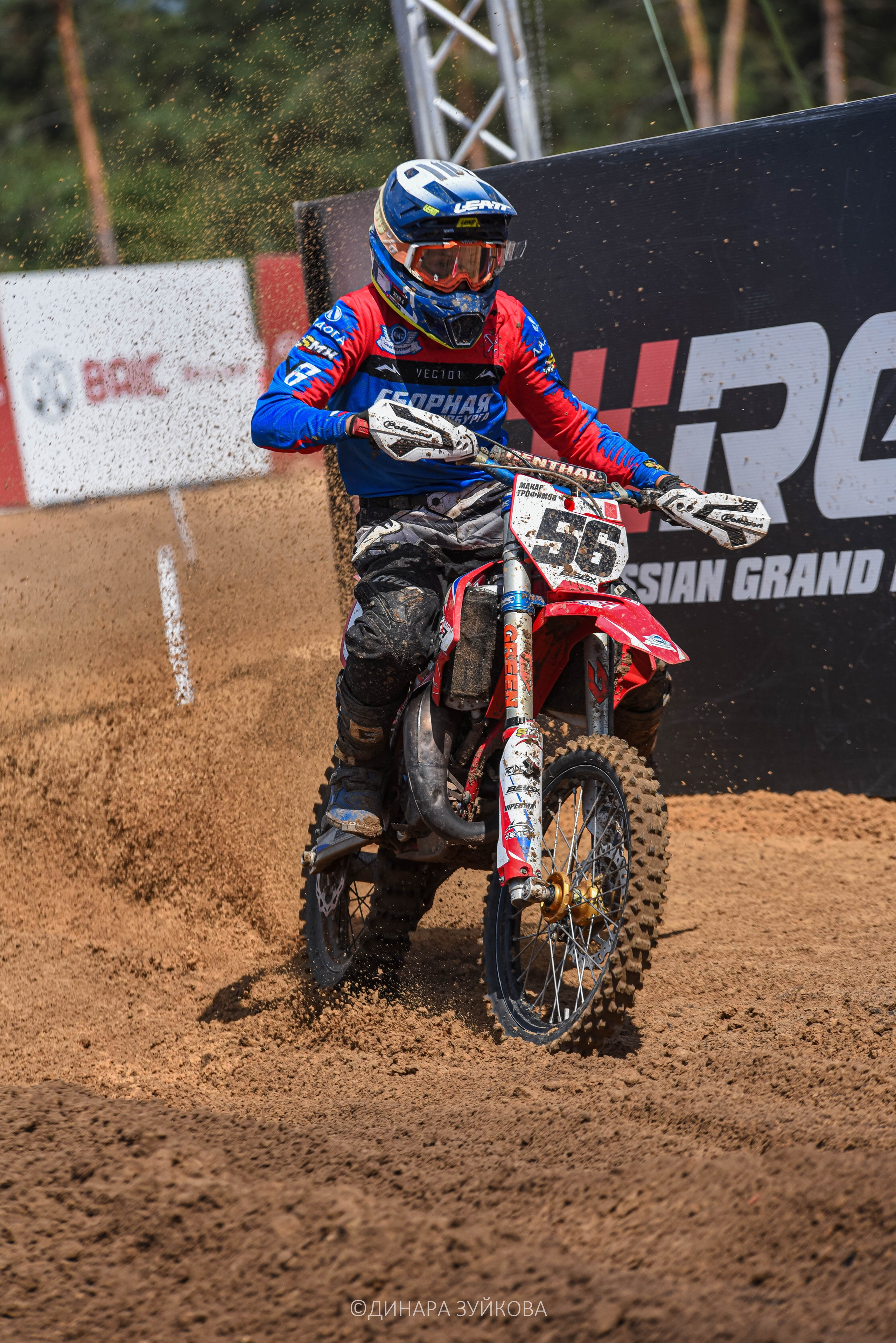 4 этап Winline чемпионата России по суперкроссу. Мотофотограф в Нижнем Новгороде Динара Зуйкова