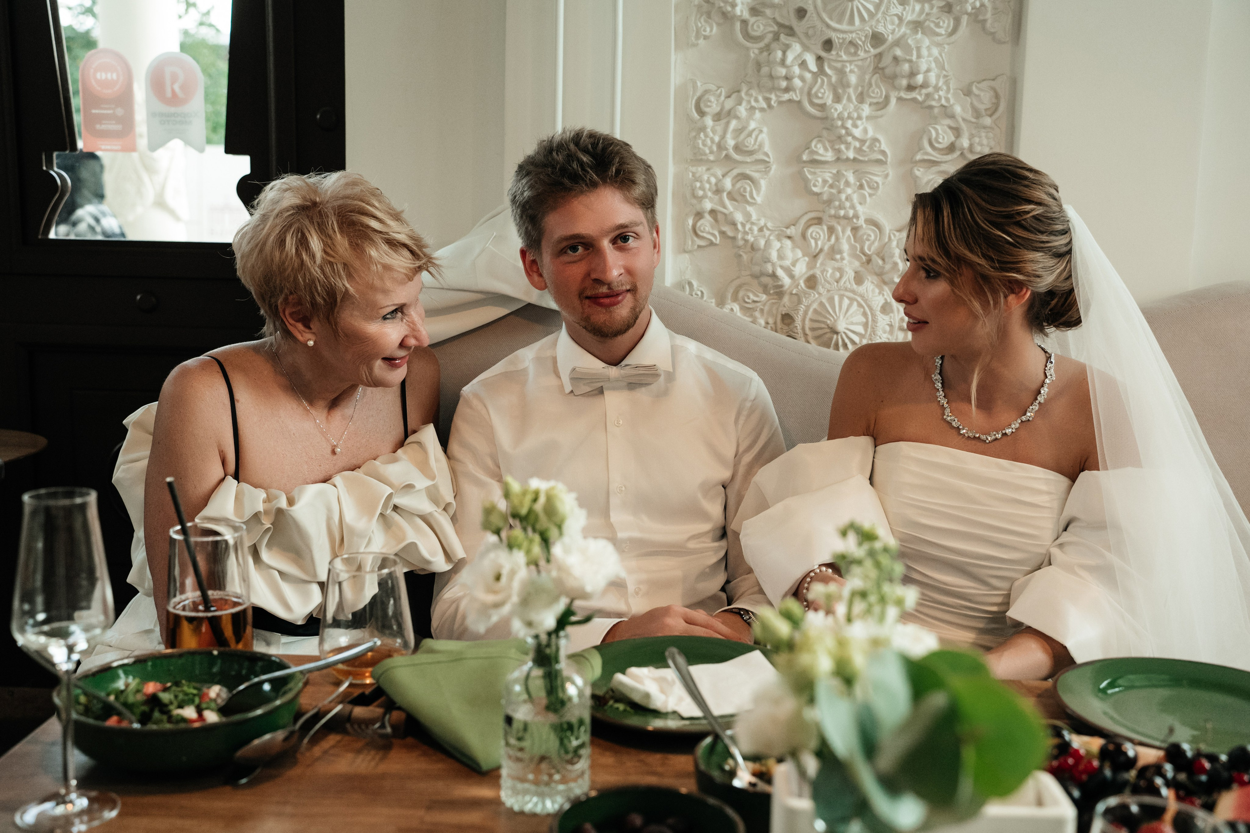 Ресторан Домик в саду, ВДНХ. Свадебный фотограф Москва Александра Аверкова