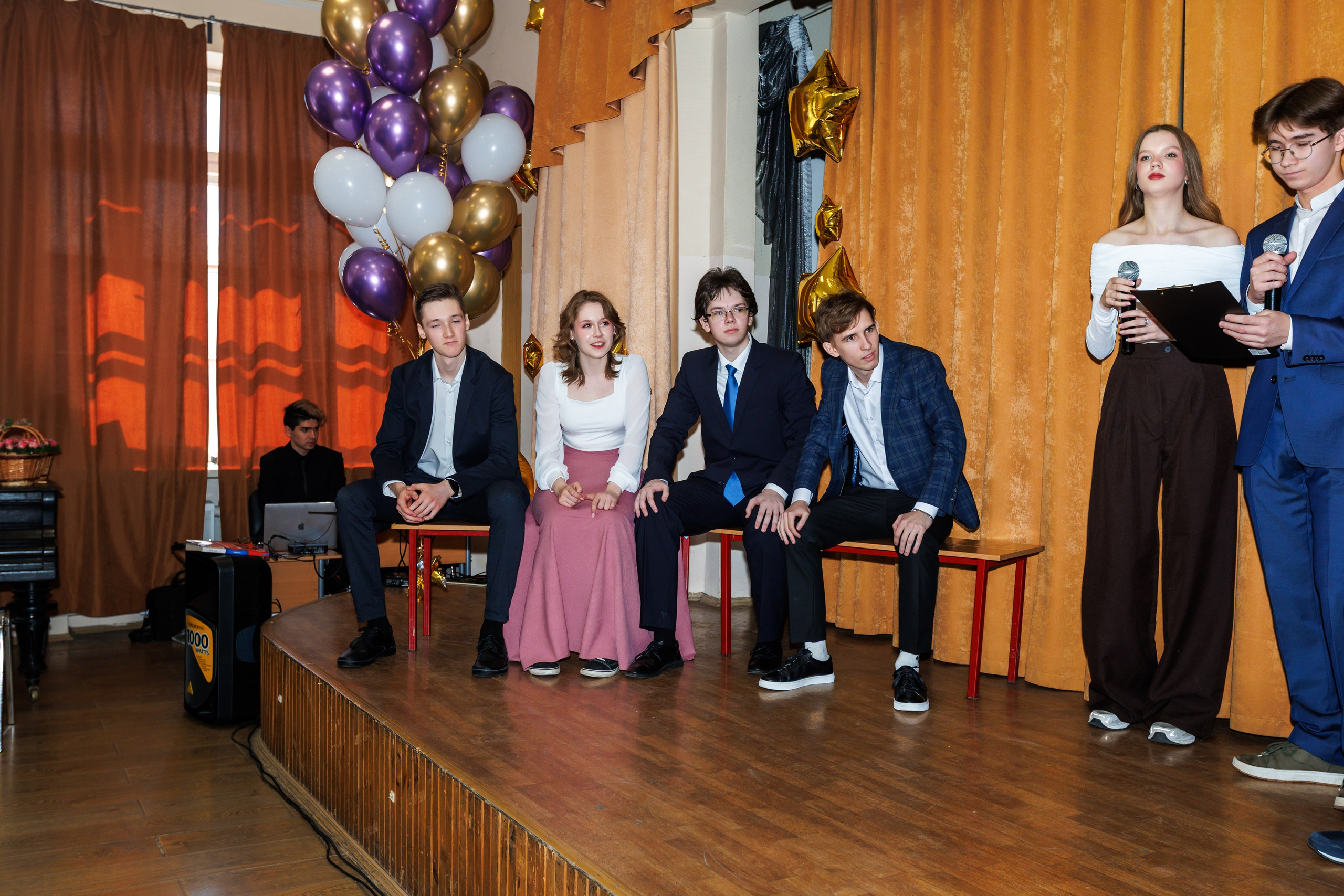 11 класс / Последний звонок / МехМат / г. Москва. Детский и семейный фотограф Мария Киселёва. Москва