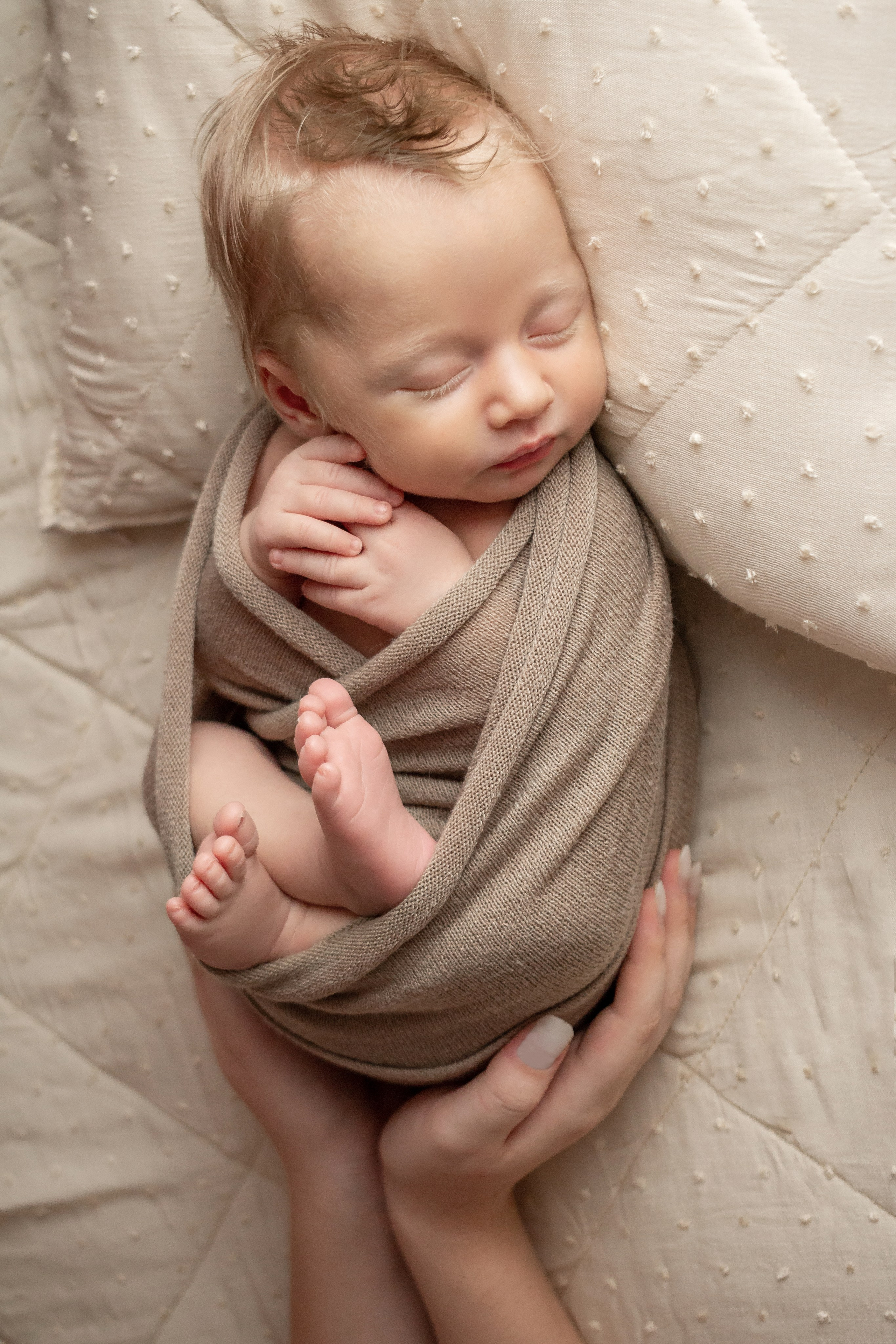 Натуральный стиль newborn. Фотограф новорождённых Анапа Елена Кушнарь