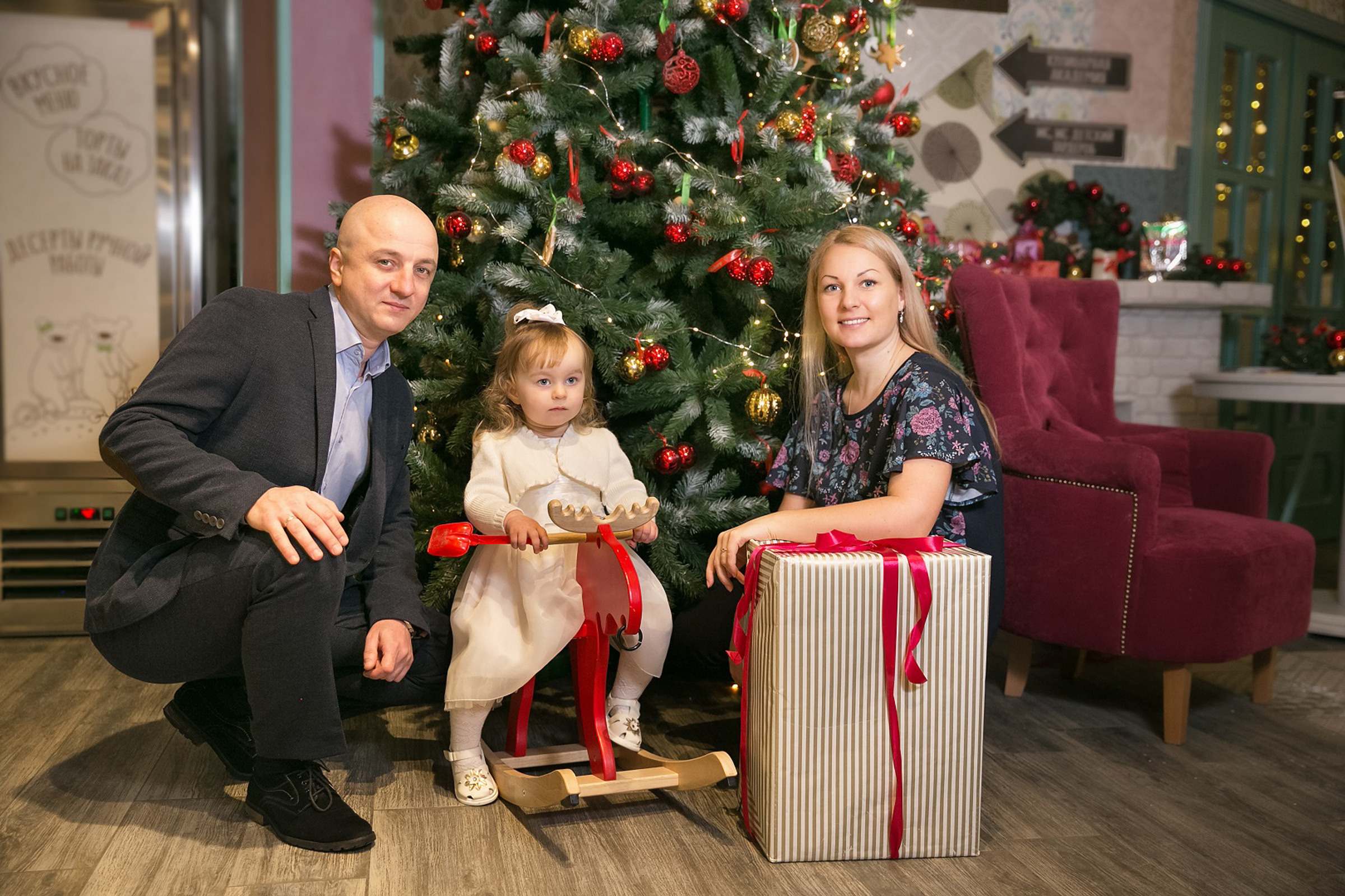 Детский праздник в кафе АндерСон. Свадебные фотографы в Москве: Денис и Елена Пройдовы