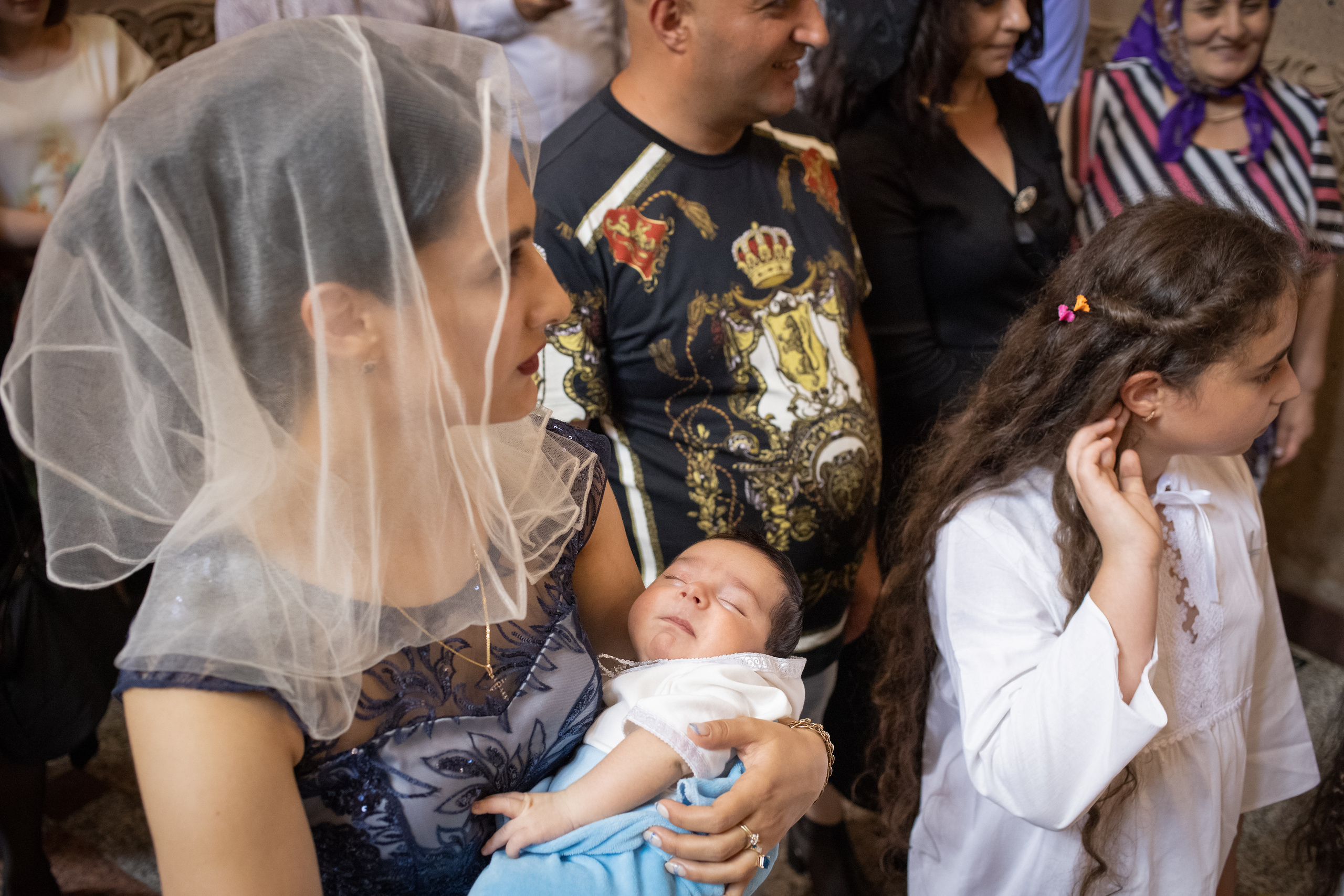 Крещение в армянской церкви. Свадебные фотографы в Москве: Денис и Елена Пройдовы