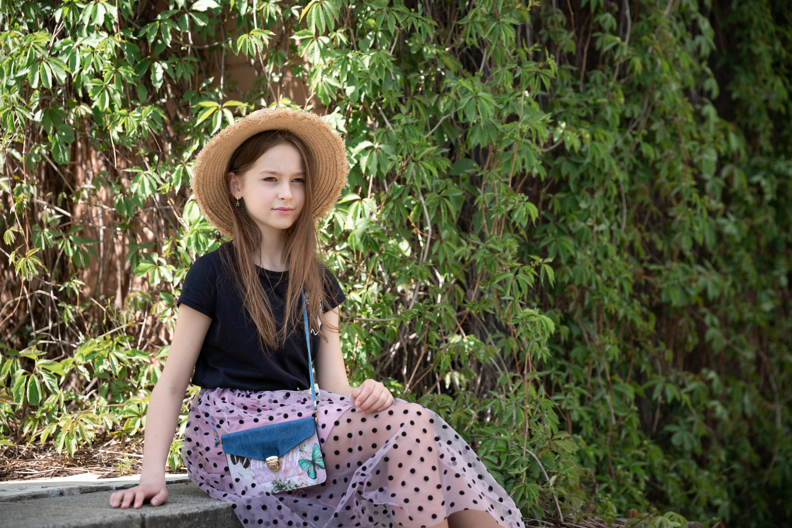 Семейная фотосессия в цветении. Свадебные фотографы в Москве: Денис и Елена Пройдовы