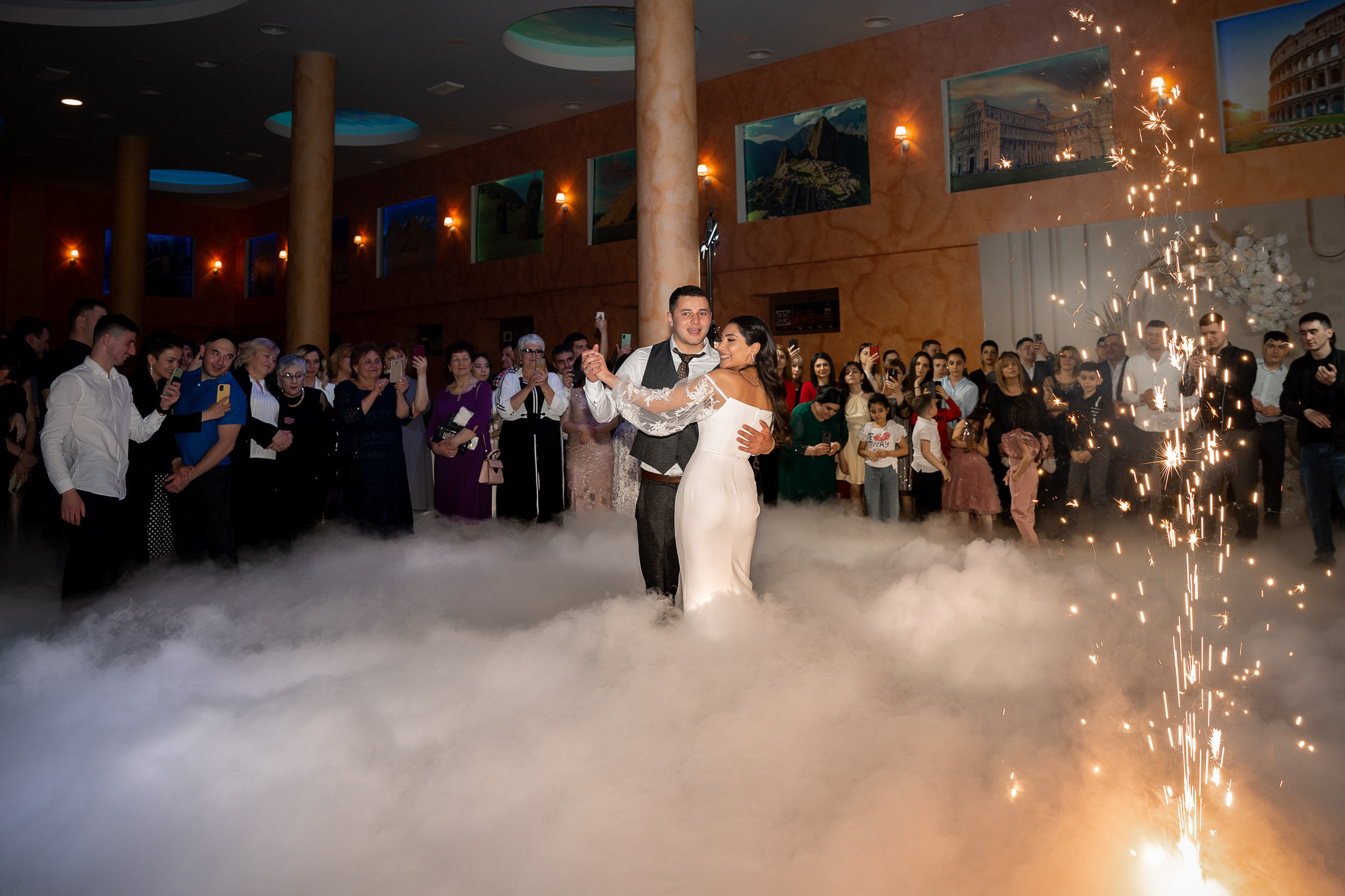 Ацамаз и Арпи. Осетинская свадьба во Владикавказе. Свадебные фотографы в Москве: Денис и Елена Пройдовы