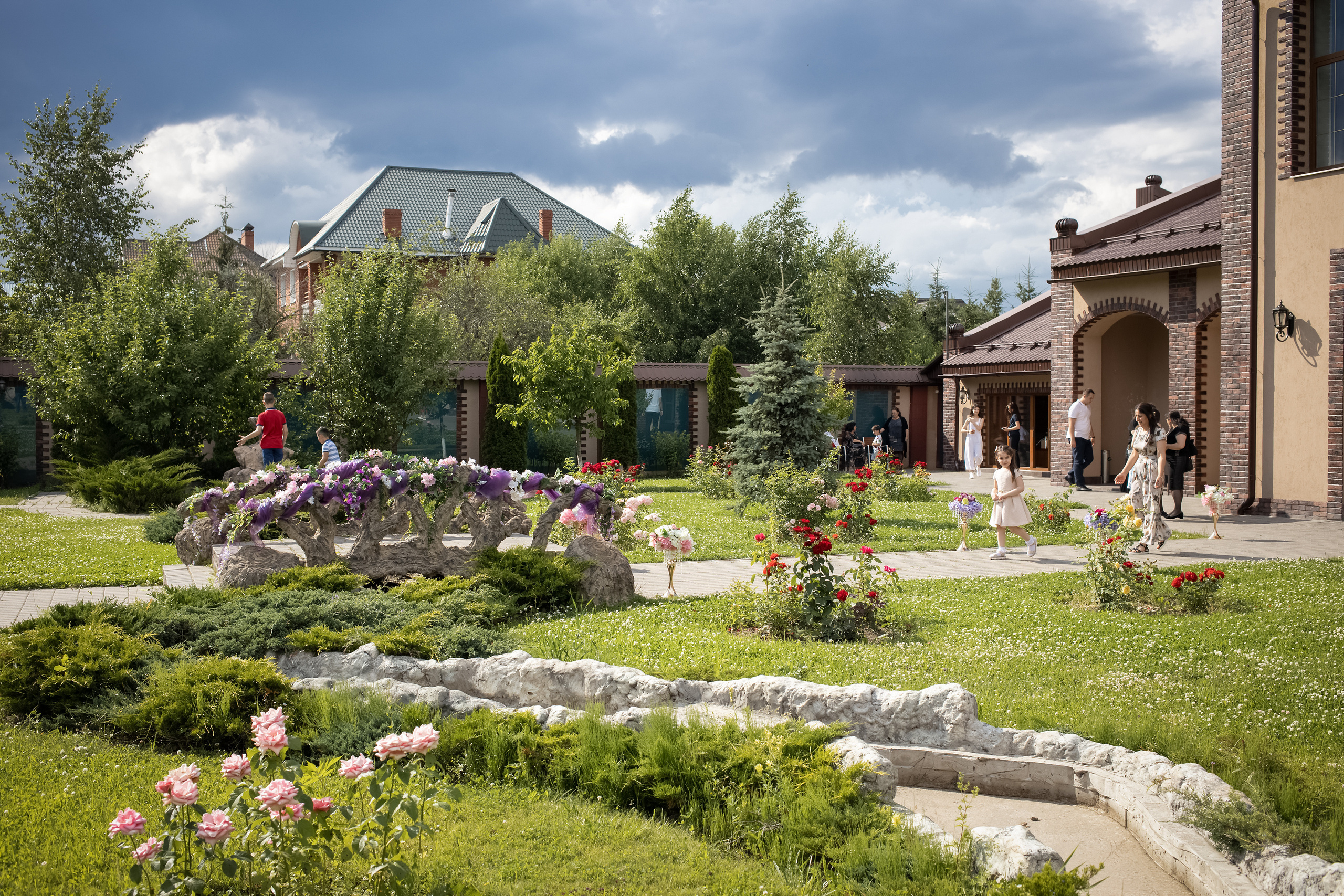 Крещение в армянской церкви. Свадебные фотографы в Москве: Денис и Елена Пройдовы