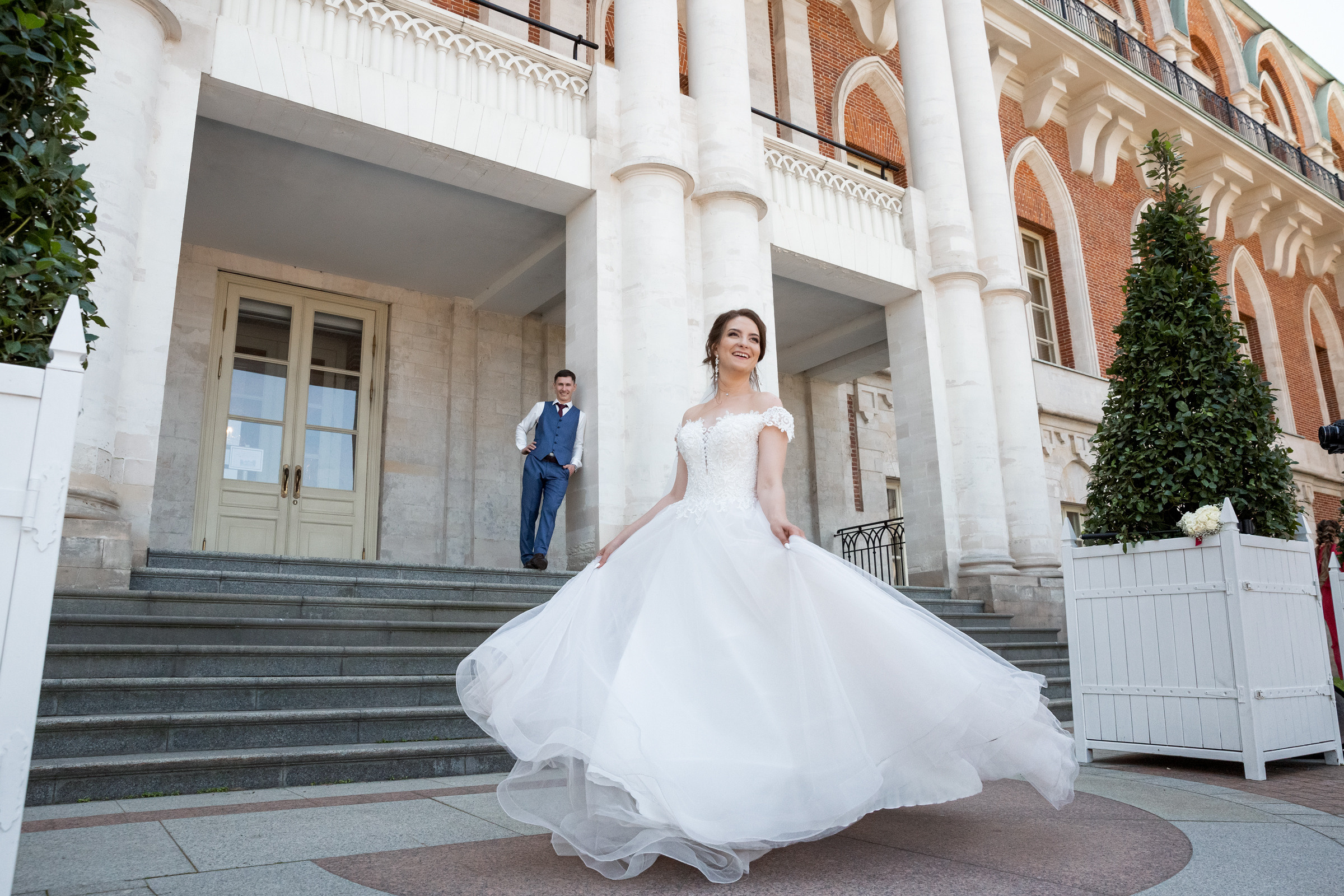 Свадебная фотосессия в Царицыно Алексея и Елены. Свадебные фотографы в Москве: Денис и Елена Пройдовы