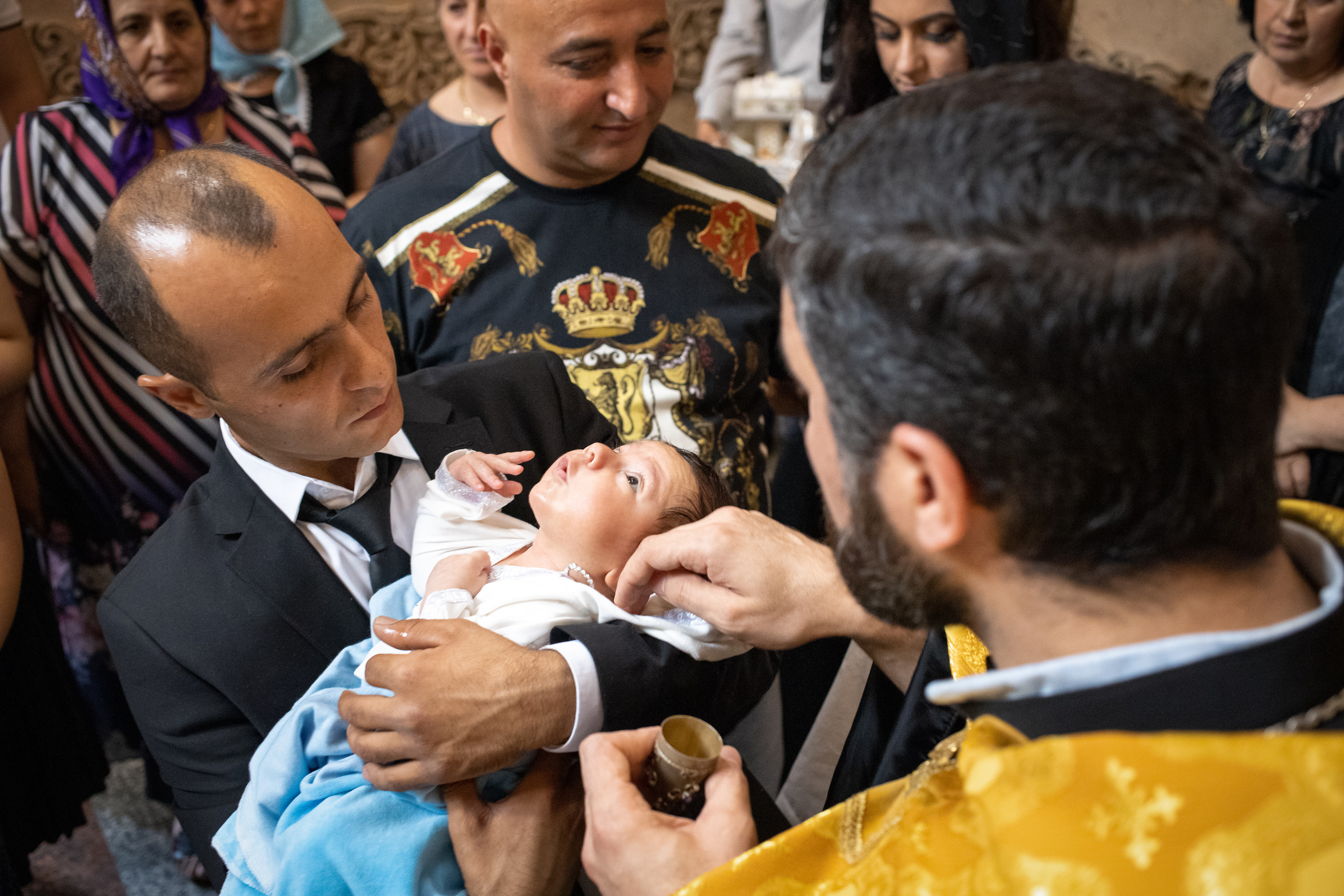 Крещение в армянской церкви. Свадебные фотографы в Москве: Денис и Елена Пройдовы
