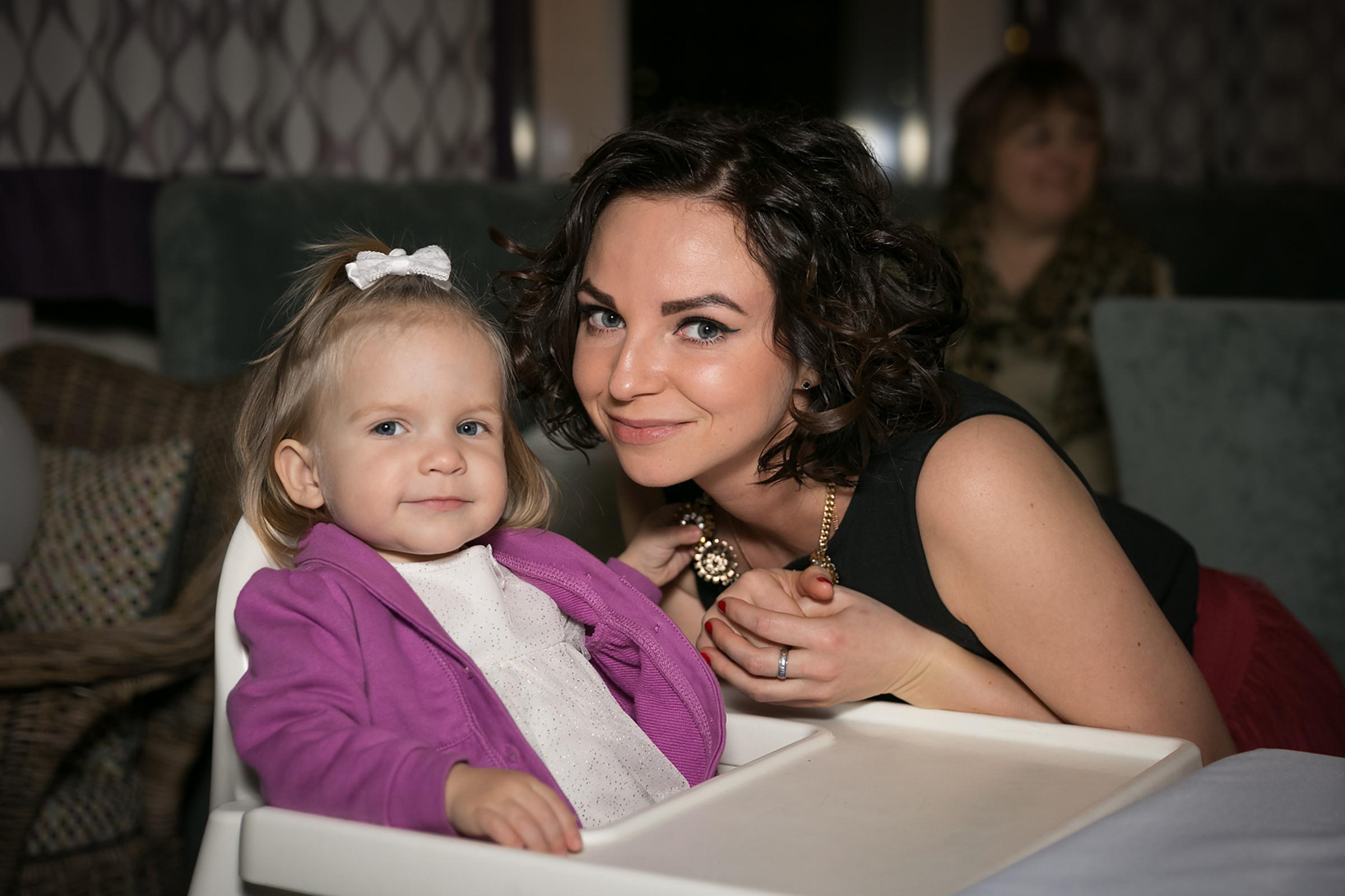 Детский праздник в кафе АндерСон. Свадебные фотографы в Москве: Денис и Елена Пройдовы