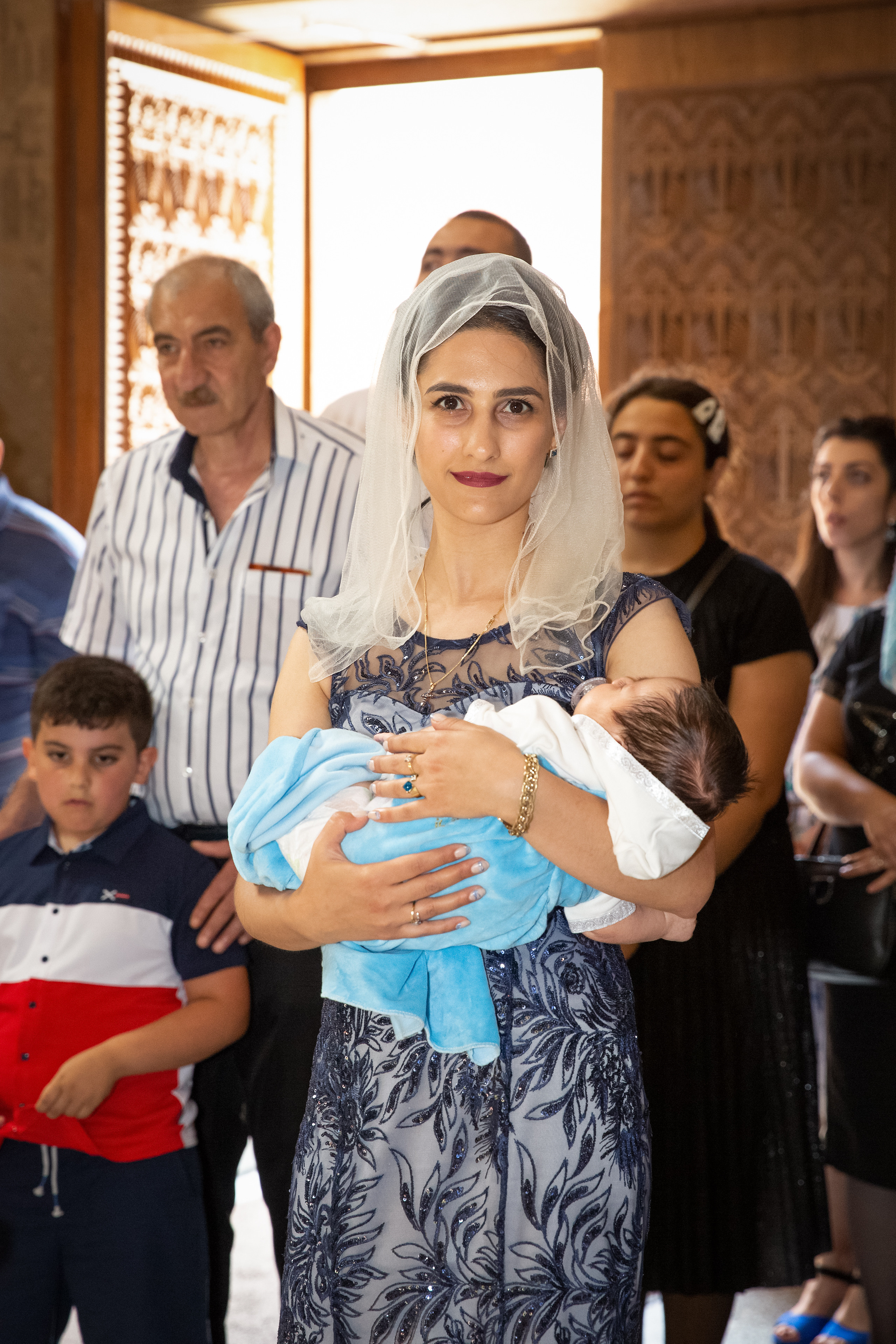 Крещение в армянской церкви. Свадебные фотографы в Москве: Денис и Елена Пройдовы