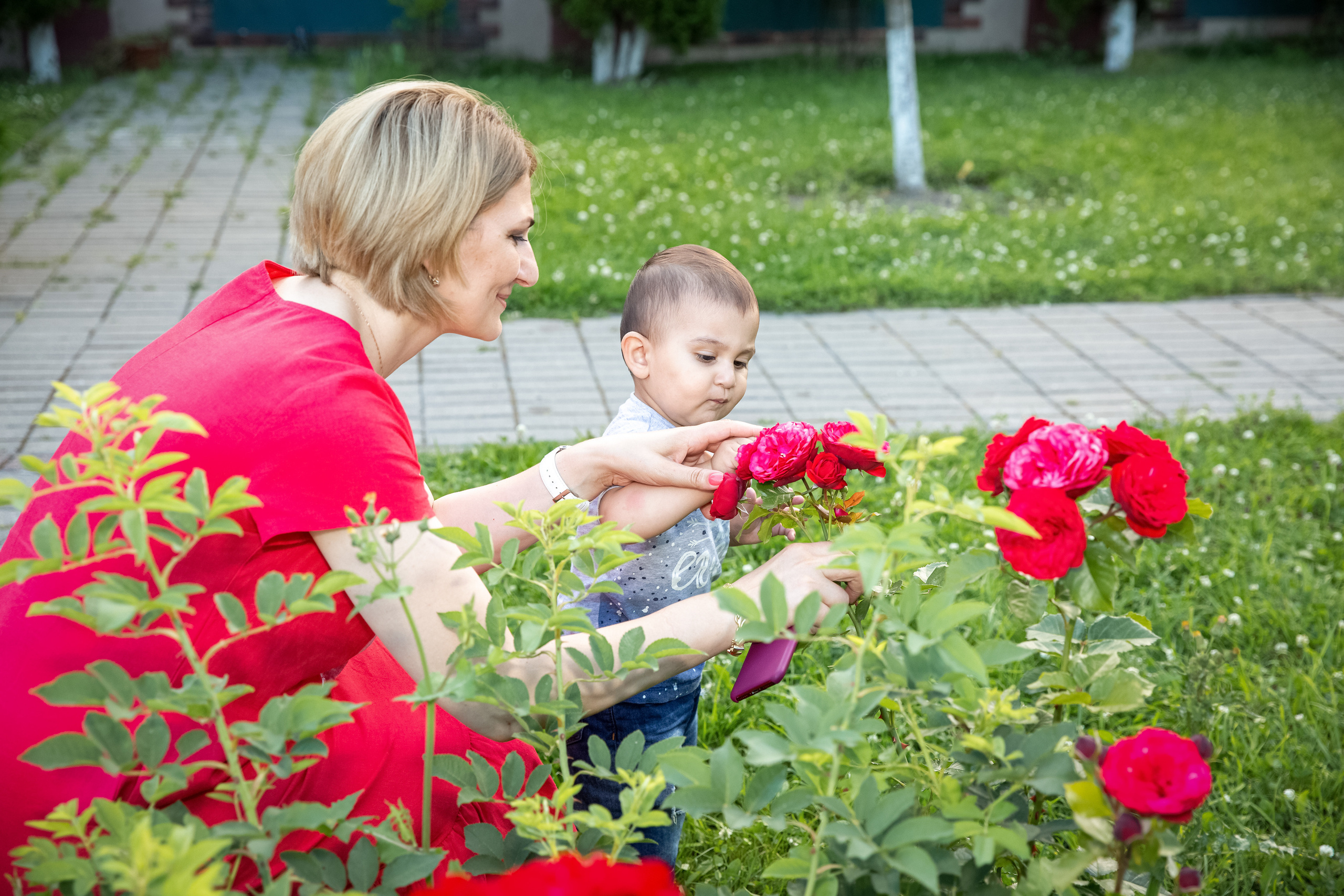 Крещение в армянской церкви. Свадебные фотографы в Москве: Денис и Елена Пройдовы