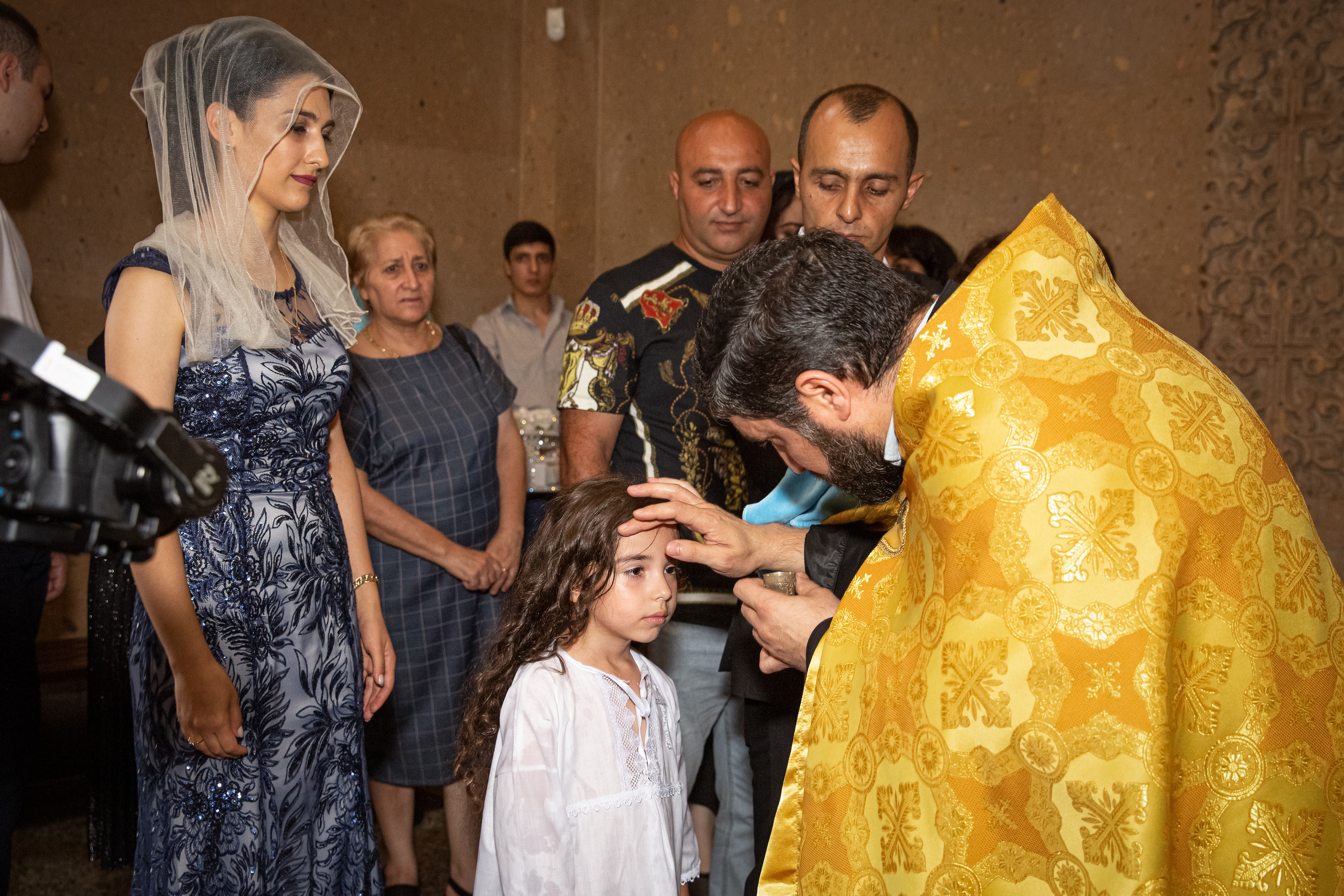 Крещение в армянской церкви. Свадебные фотографы в Москве: Денис и Елена Пройдовы