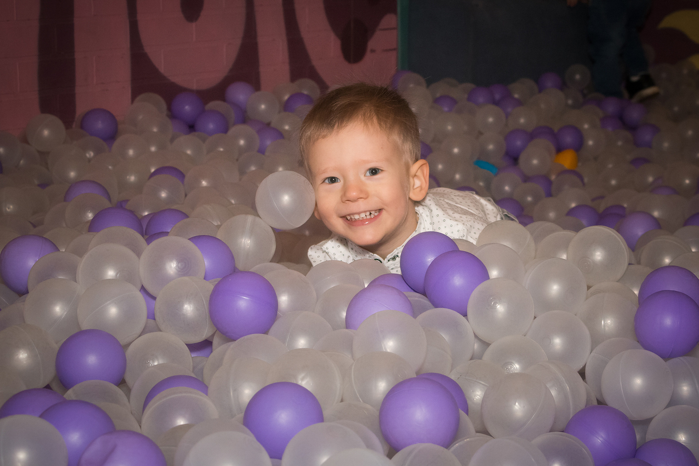 Детский праздник в кафе АндерСон. Свадебные фотографы в Москве: Денис и Елена Пройдовы