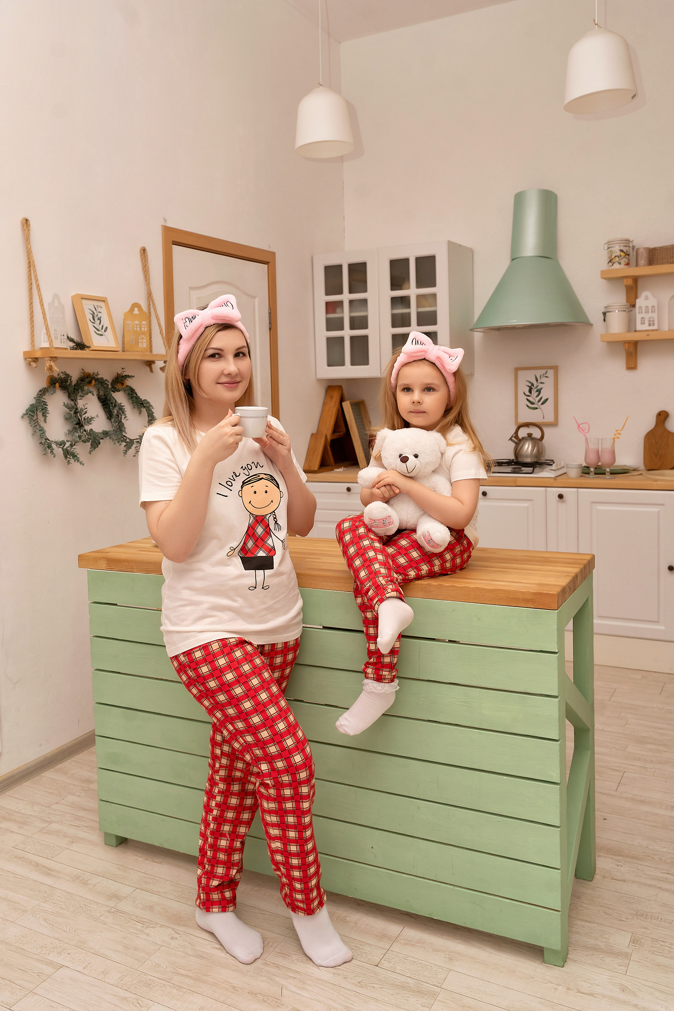 Проект от группы SK Photo в стиле «МАМА И ДОЧКА». Свадебный и семейный фотограф Ольга Батова в Ярославле