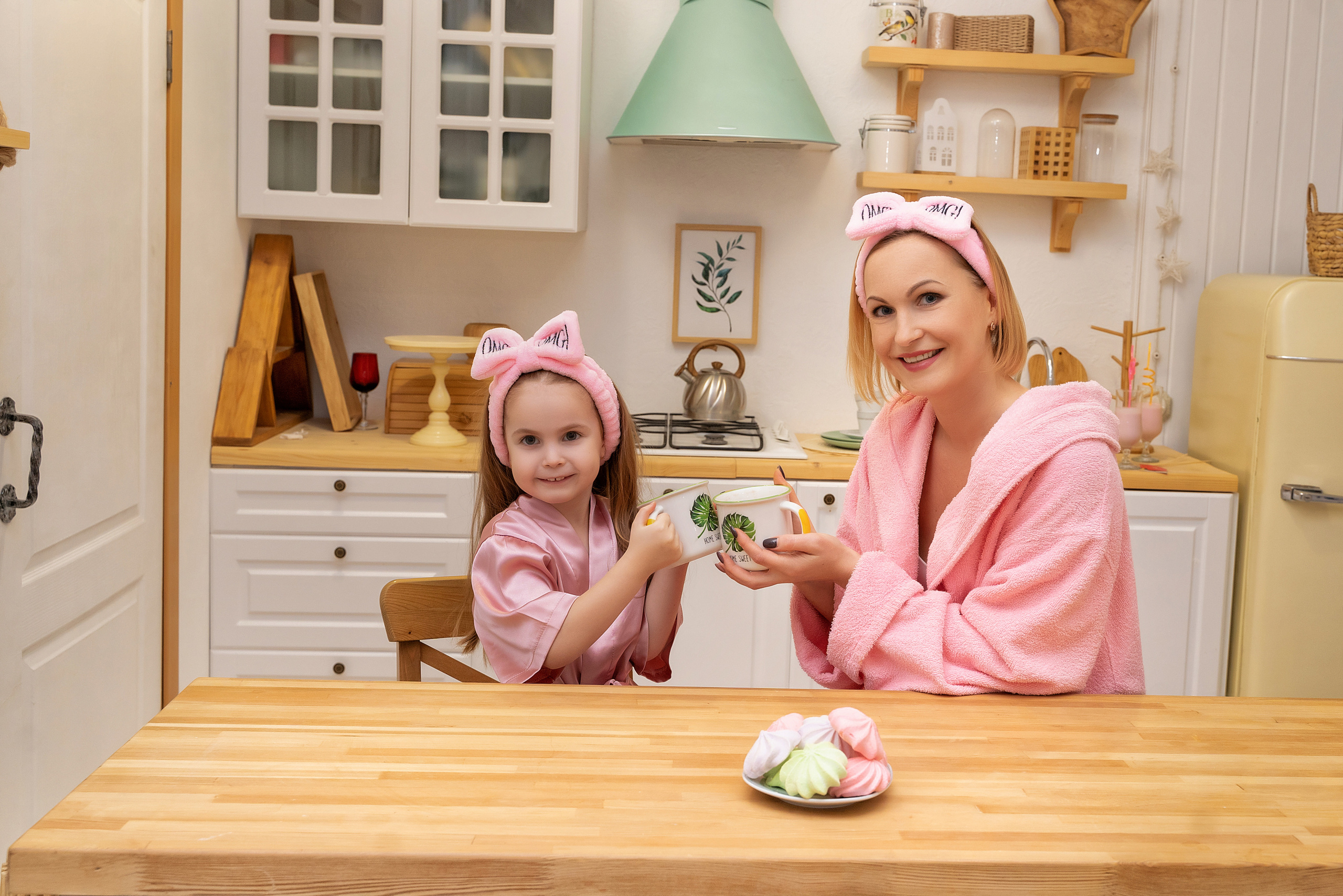 Проект от группы SK Photo в стиле «МАМА И ДОЧКА». Свадебный и семейный фотограф Ольга Батова в Ярославле