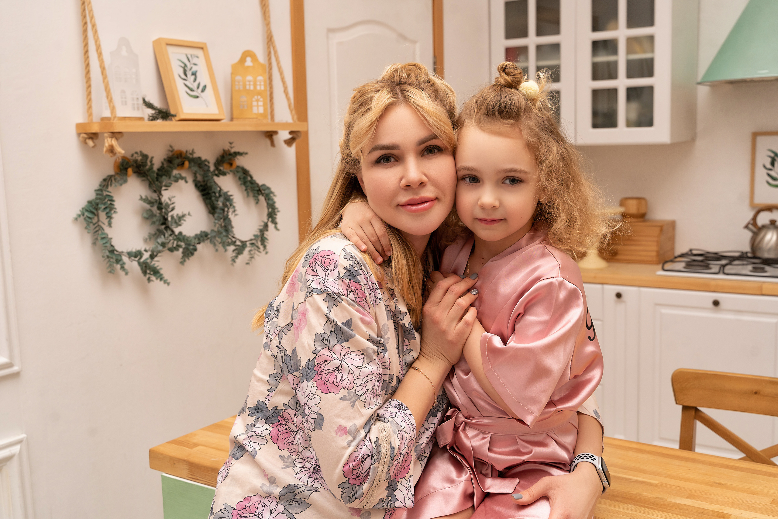 Проект от группы SK Photo в стиле «МАМА И ДОЧКА». Свадебный и семейный фотограф Ольга Батова в Ярославле