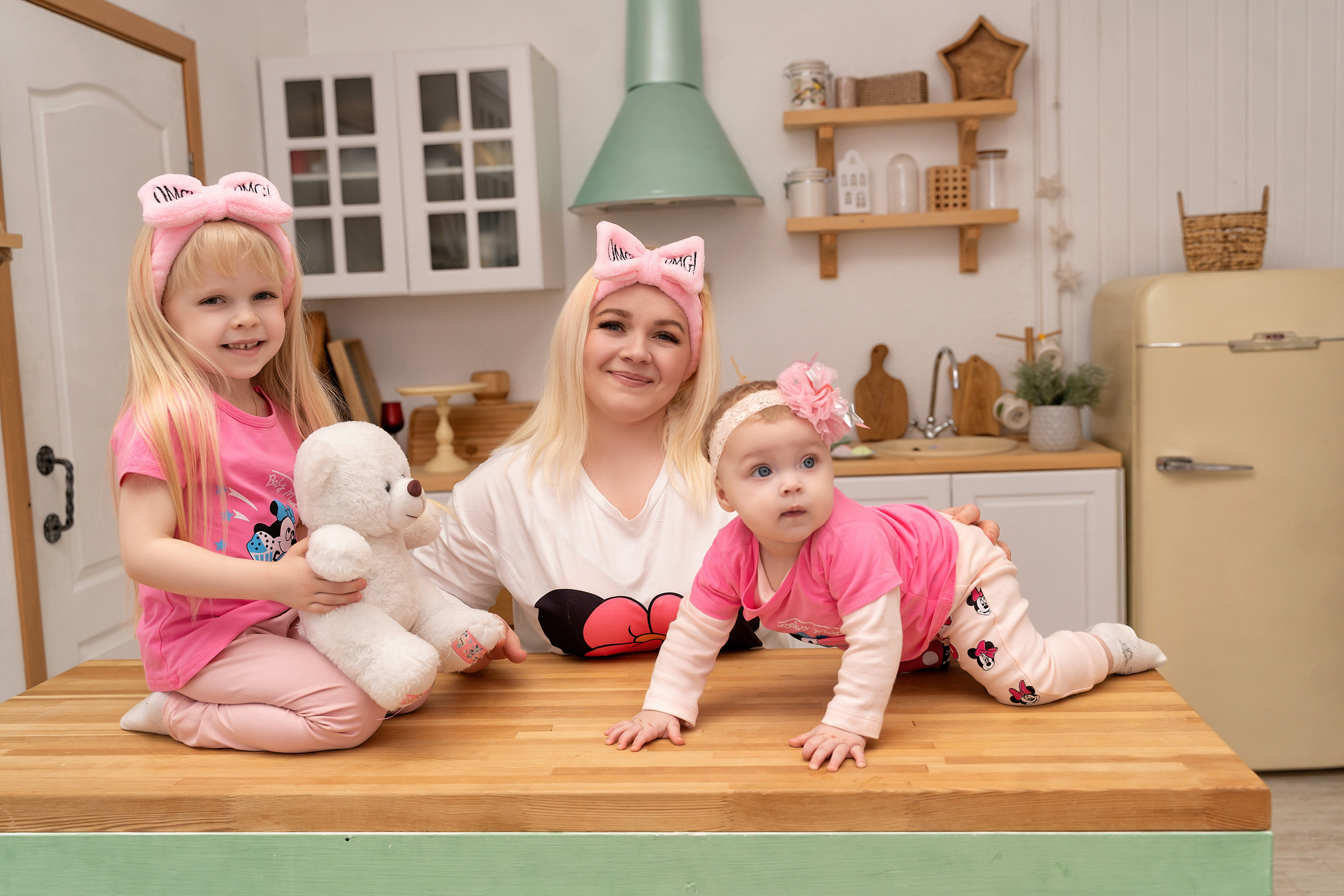 Проект от группы SK Photo в стиле «МАМА И ДОЧКА». Свадебный и семейный фотограф Ольга Батова в Ярославле