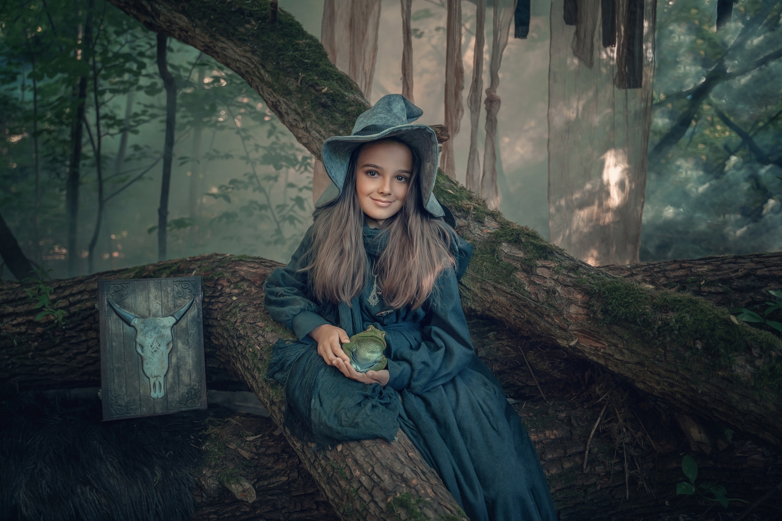 Костюмированная съёмка от группы FotoMix в стиле «Ведьмочка». Свадебный и семейный фотограф Ольга Батова в Ярославле