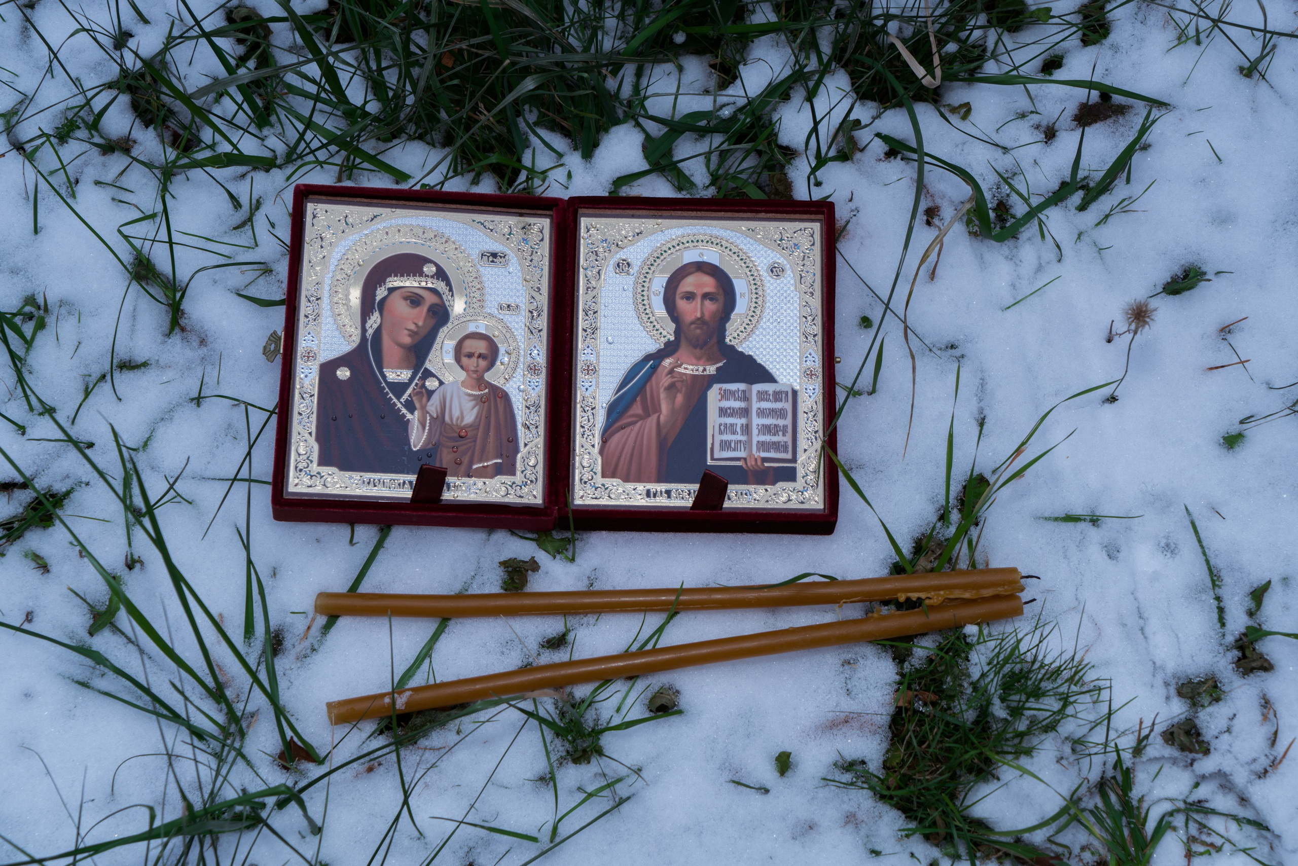 Венчание в храме Петра и Павла в Петергофе. Контент- фотограф, рилсмейкер в Санкт- Петербурге Елена Грие