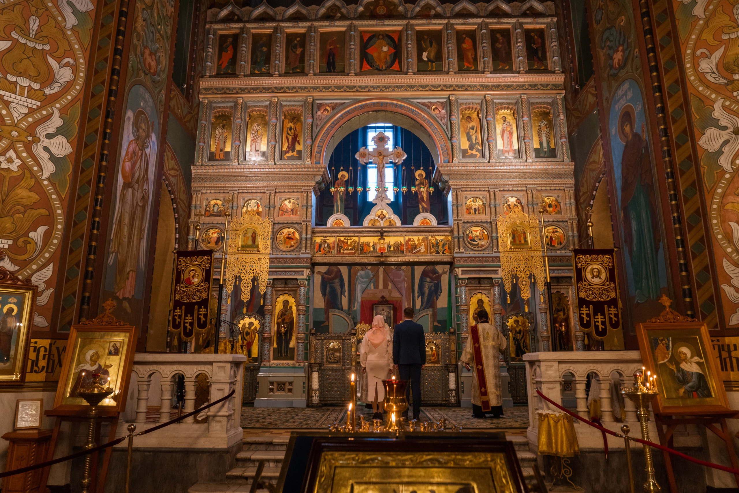 Венчание в храме Петра и Павла в Петергофе. Контент- фотограф, рилсмейкер в Санкт- Петербурге Елена Грие