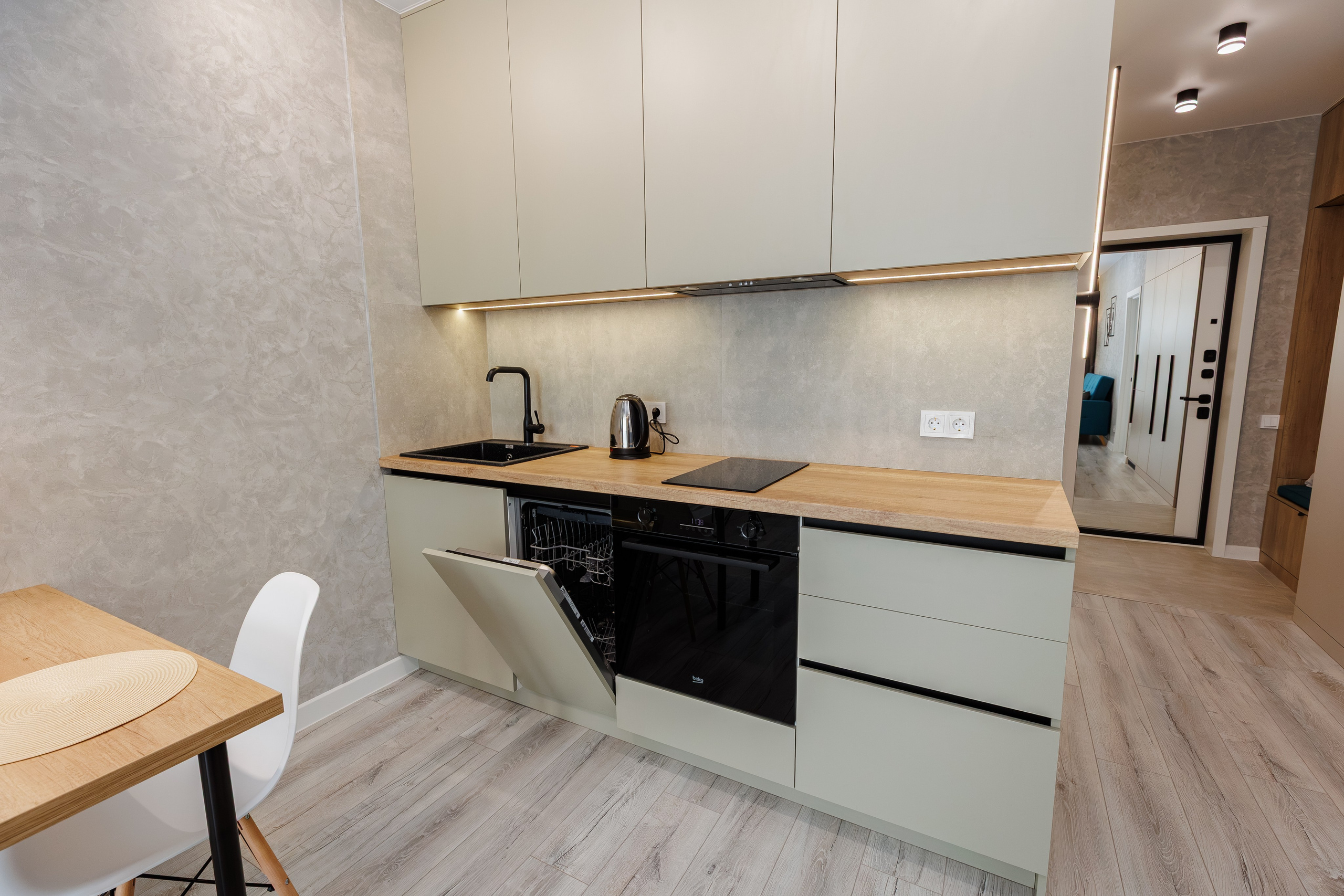 Квартира на Макаёнка. Репортажный фотограф Минск ❘ Костецкий Илья ❘ Беларусь