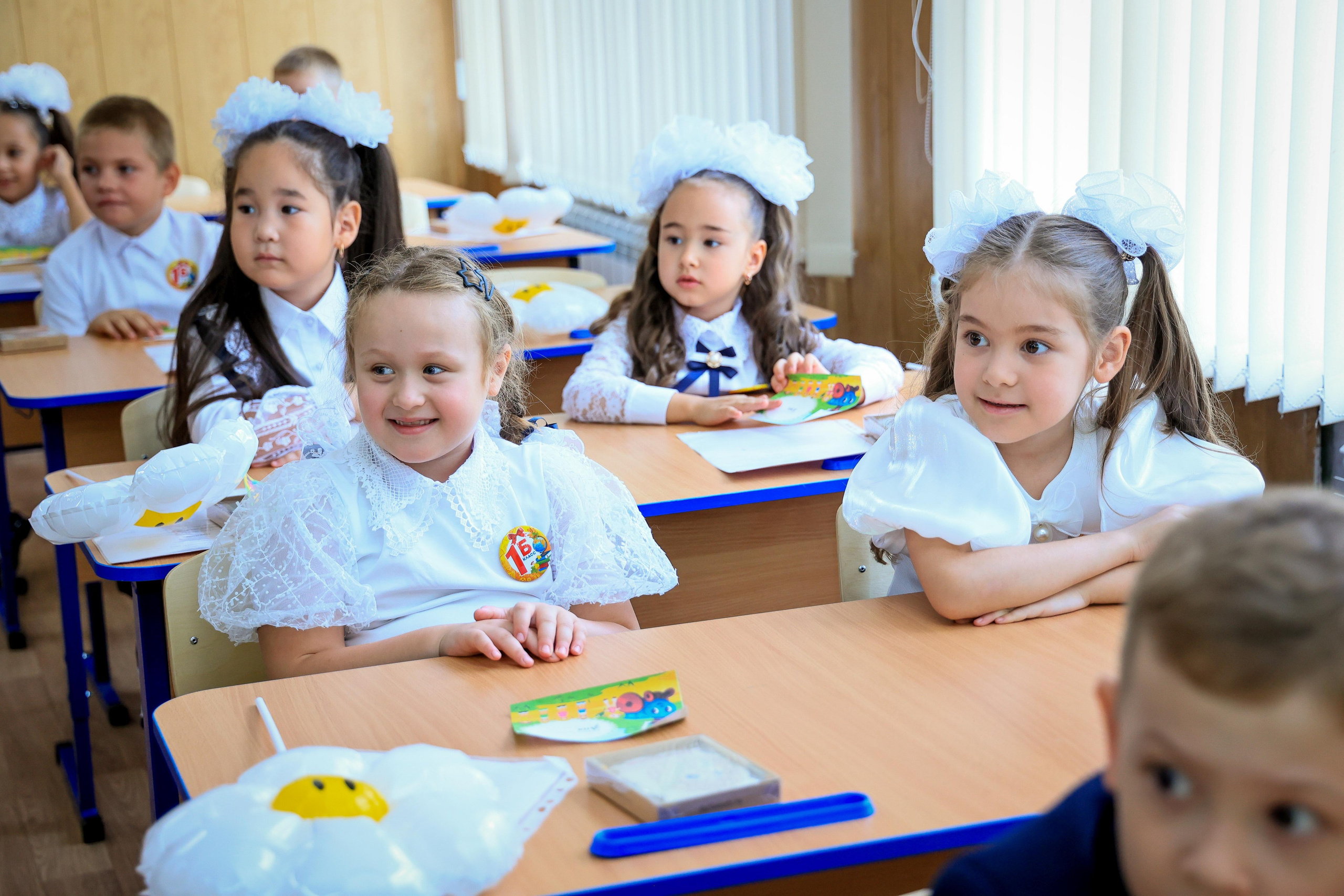 ШКОЛА 1 СЕНТЯБРЯ. Свадебный фотограф — видеограф в г. Астрахань Екатерина Юмашева