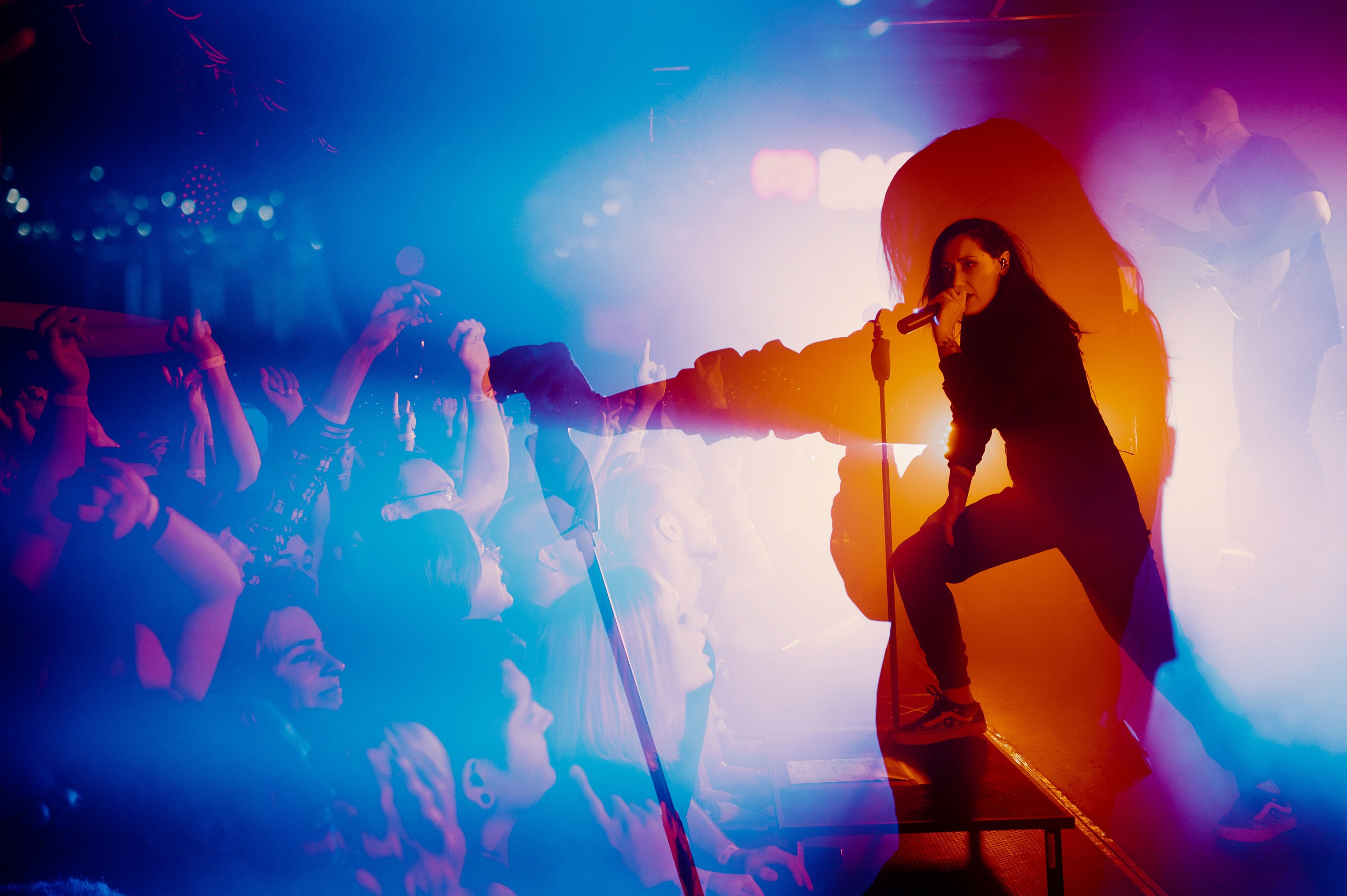 Концерты Красноярск, концертная съемка. Юлия Раскова — Портретный и семейный фотограф в Красноярске