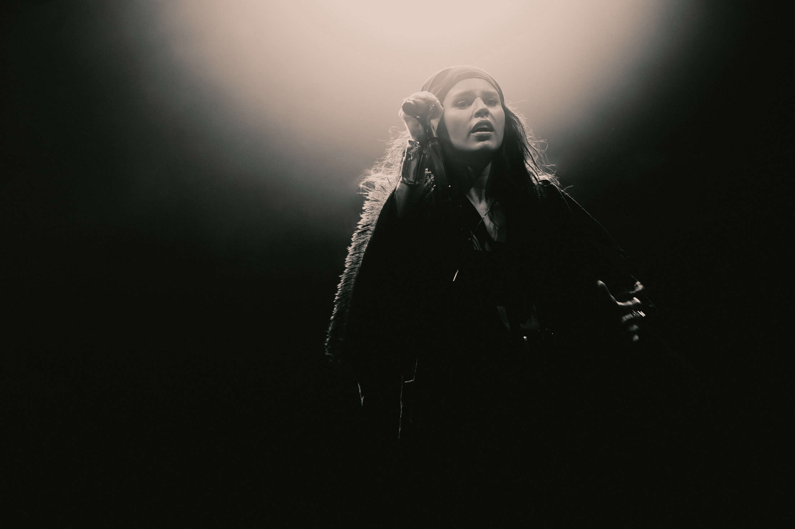 Концерты Красноярск, концертная съемка. Юлия Раскова — Портретный и семейный фотограф в Красноярске