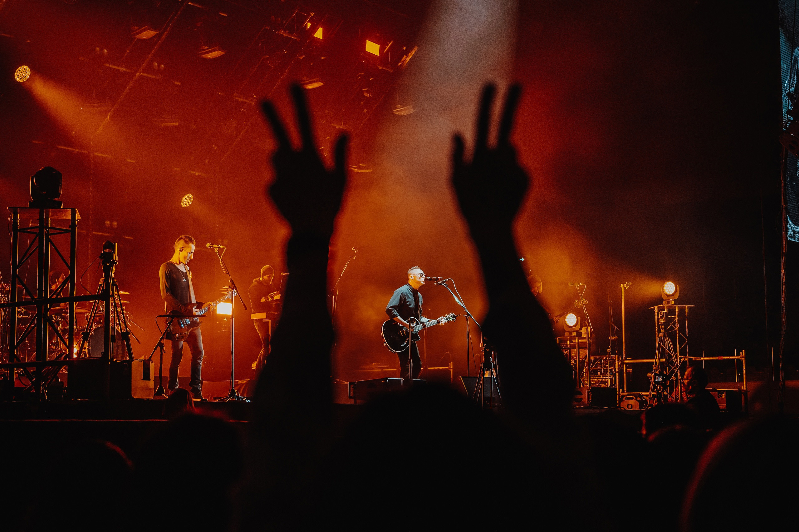 Концерты Красноярск, концертная съемка. Юлия Раскова — Портретный и семейный фотограф в Красноярске