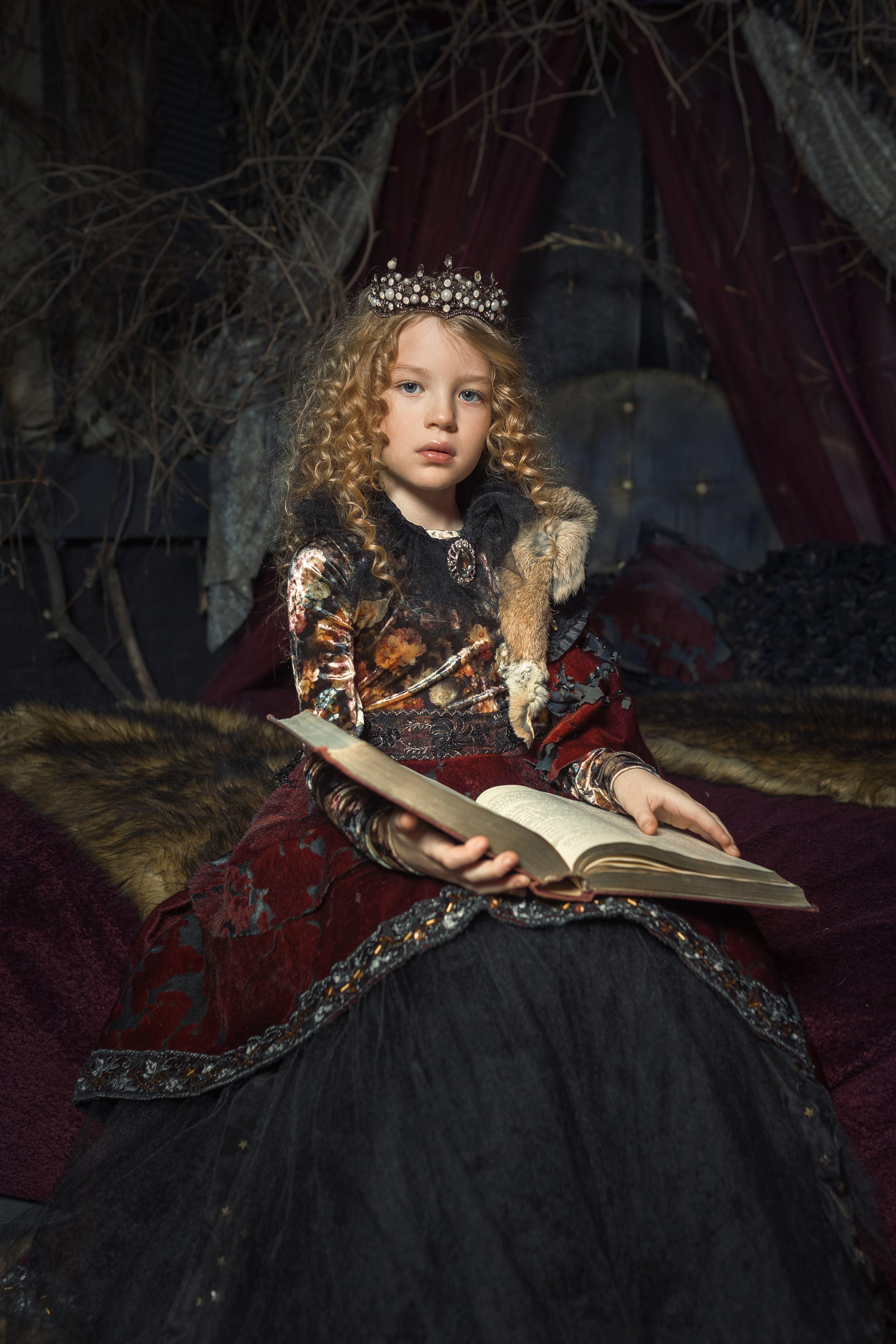 Сказочная фотосессия в студии в Москве. Актерское и модельное портфолио. Фотограф в Москве Екатерина Коломеец