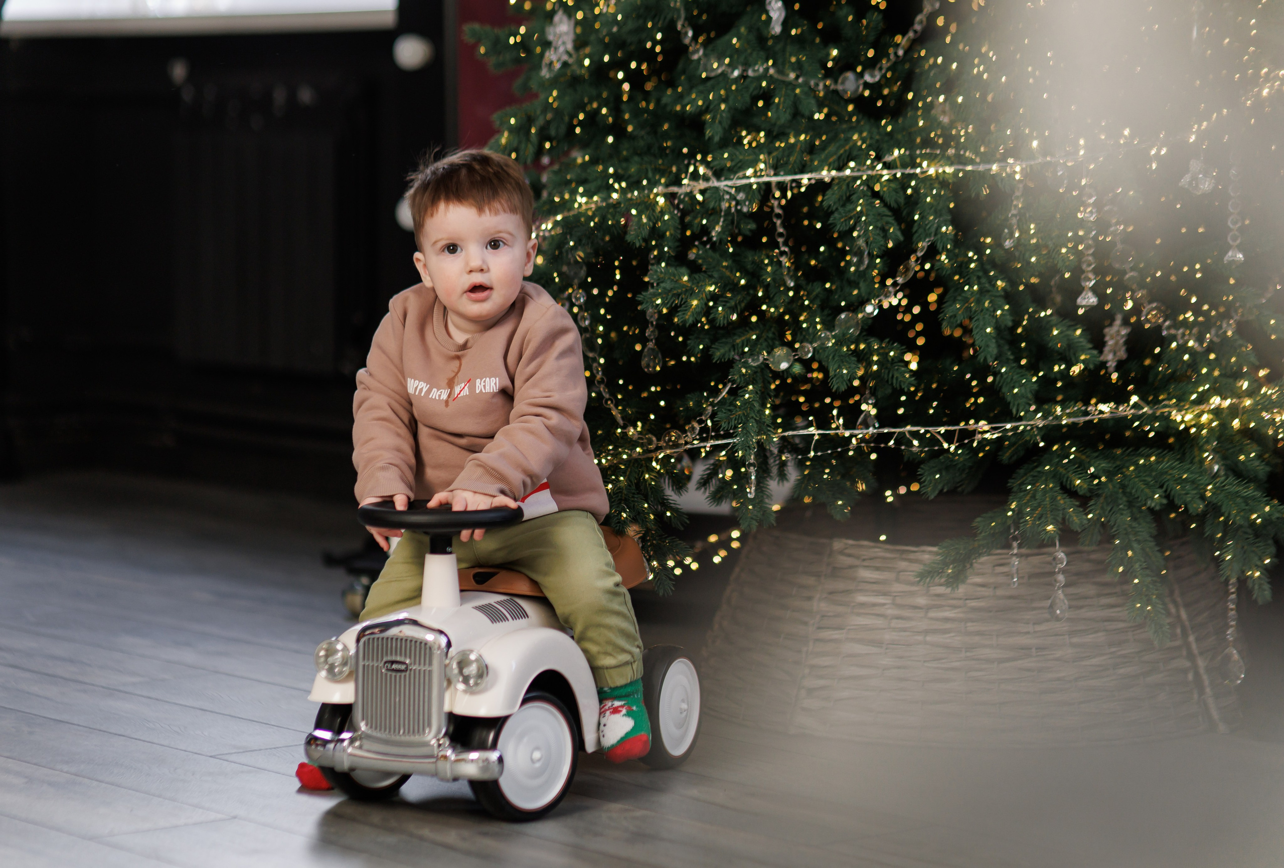 Ваши фотографии. Интерьерная фотостудия Background в Омске