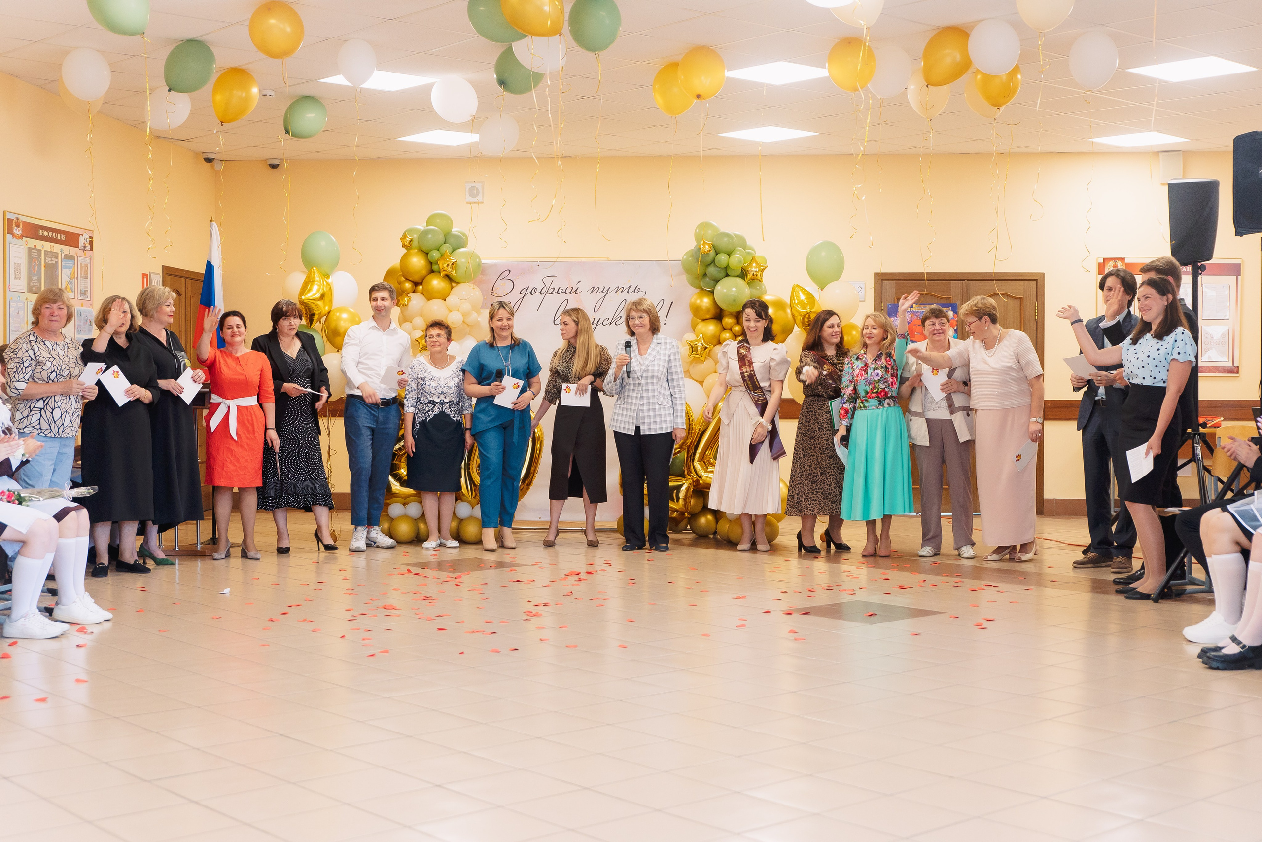 Последний звонок. Фотограф в Кронштадте и Санкт-Петербурге Анастасия Коваленко