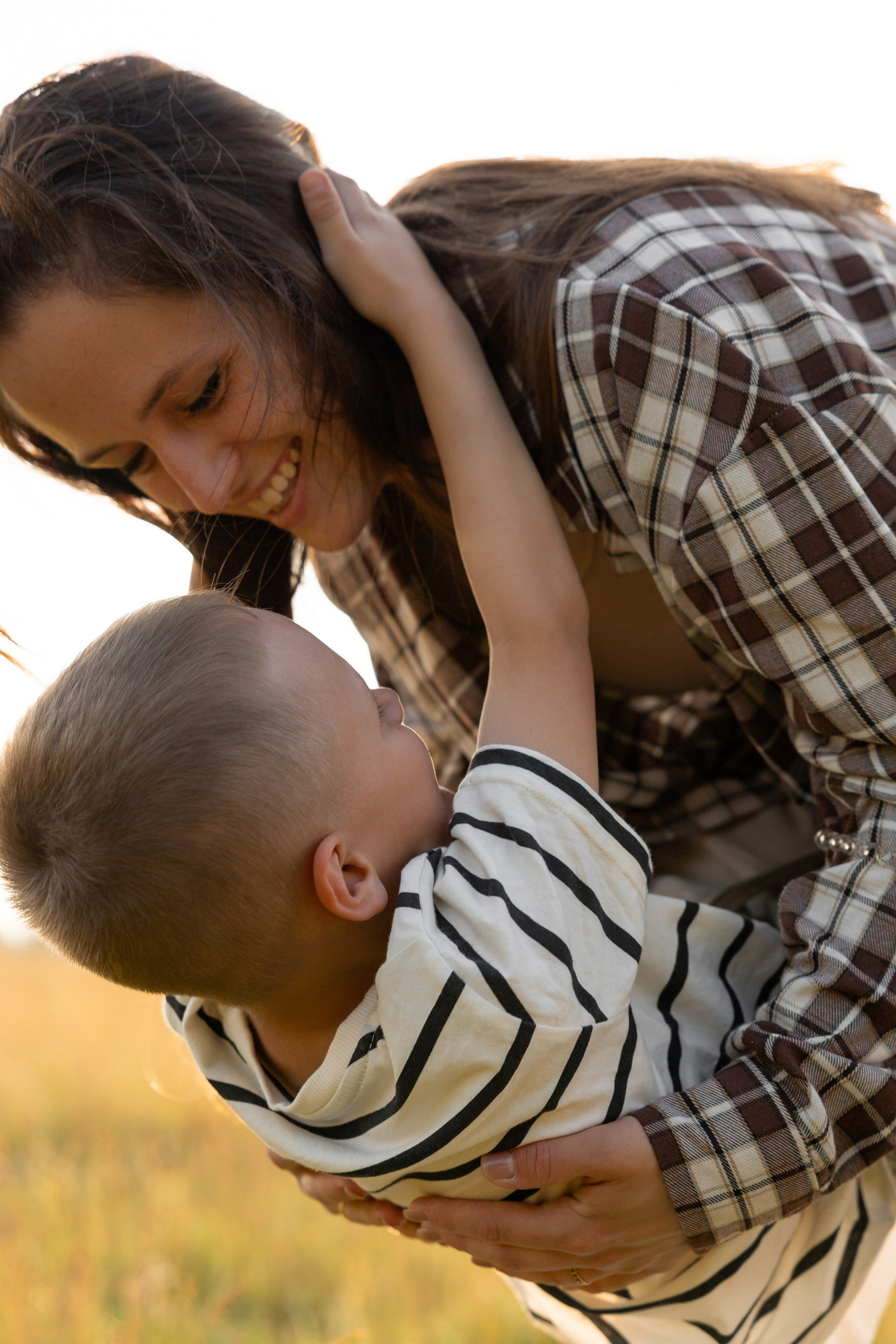В поле. Семейный и свадебный фотограф в Челябинске Мария Леонтьева