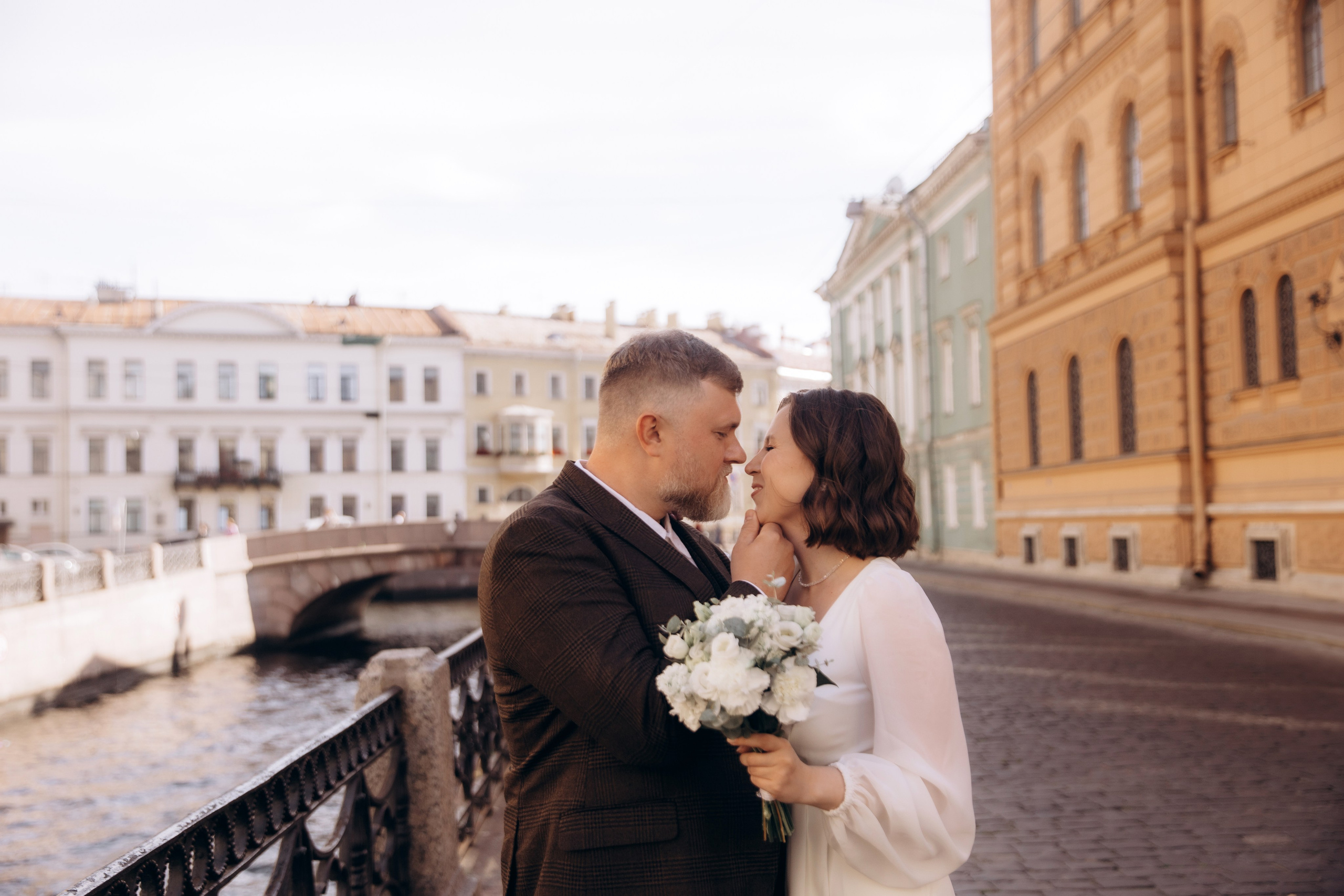 Свадебная фотосессия в Загсе Московского района в Санкт-Петербурге. Фотограф в Санкт-Петербурге Разиля Идиятуллина
