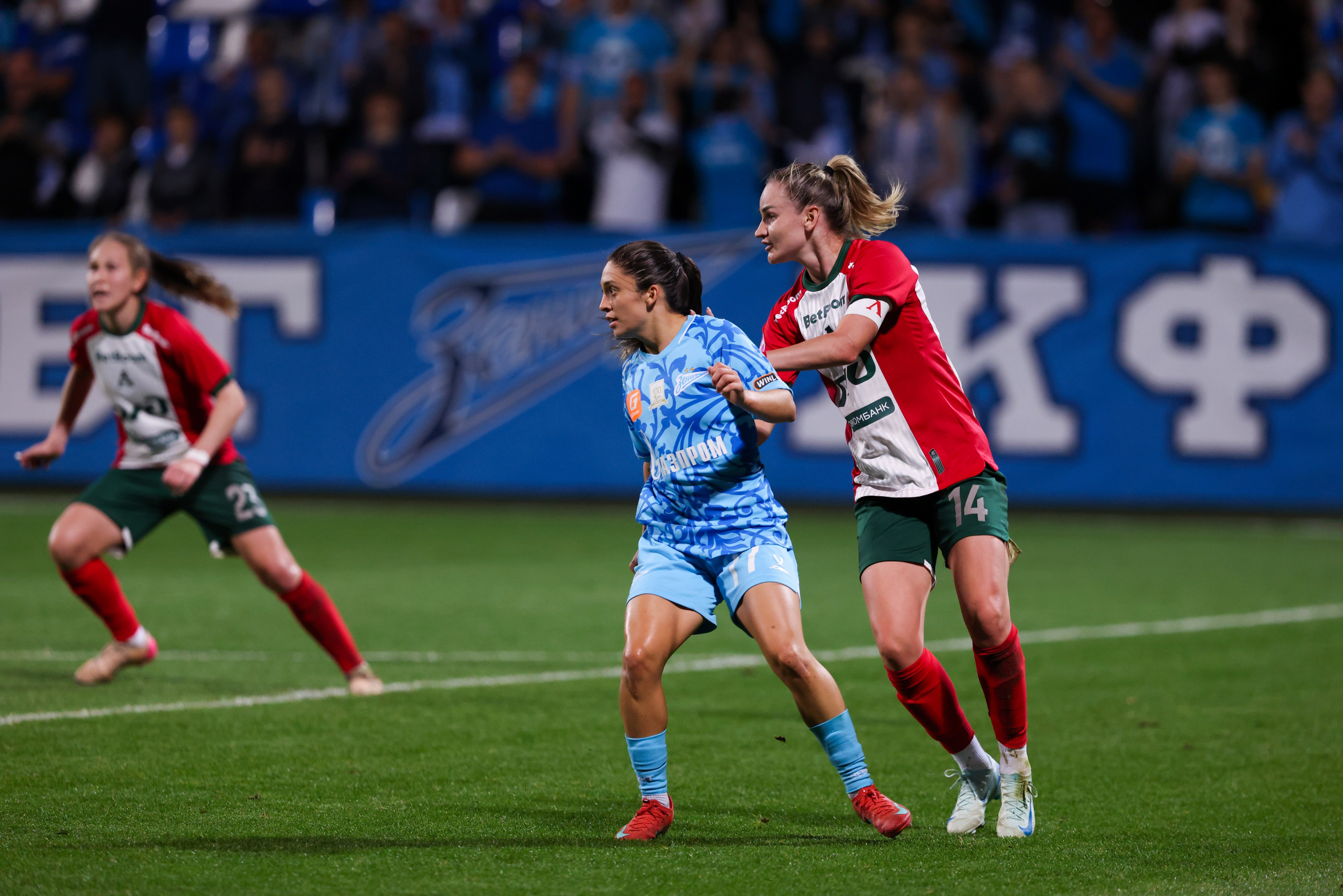 ЖФК «Зенит» — ЖФК «Локомотив» Москва Winline Кубок России 13.09.2025. Спортивный и репортажный фотограф Антон Тереханов