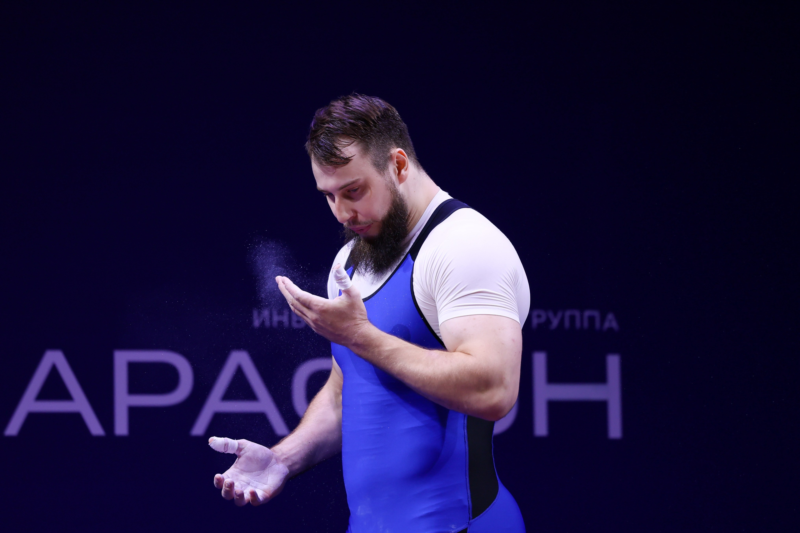 Чемпионат России по тяжелой атлетике 2025. Спортивный и репортажный фотограф Антон Тереханов