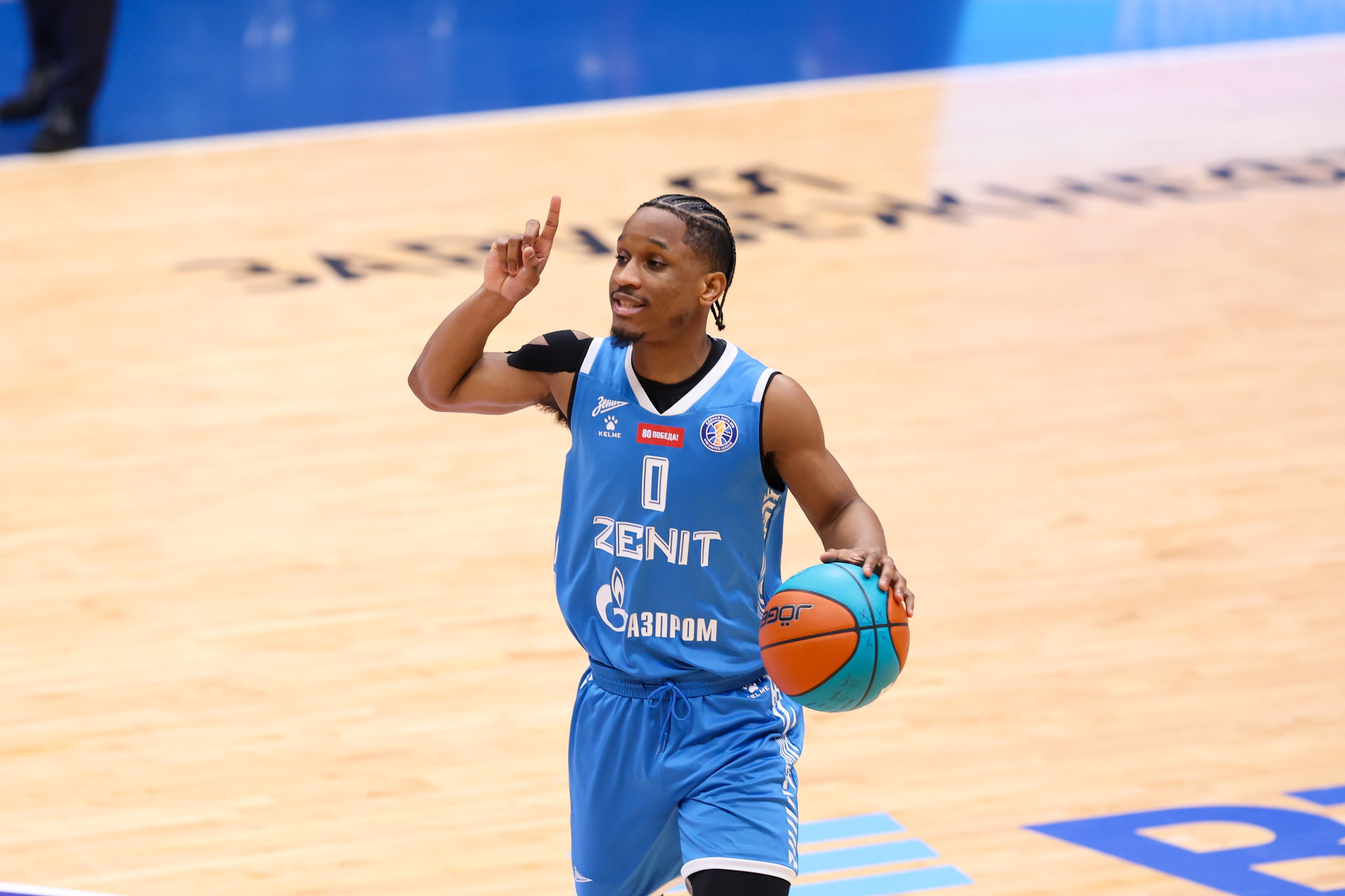 БК «Зенит» — БК «ЦСКА» финал ЕЛ ВТБ 1 игра 27.05.2025. Спортивный и репортажный фотограф Антон Тереханов