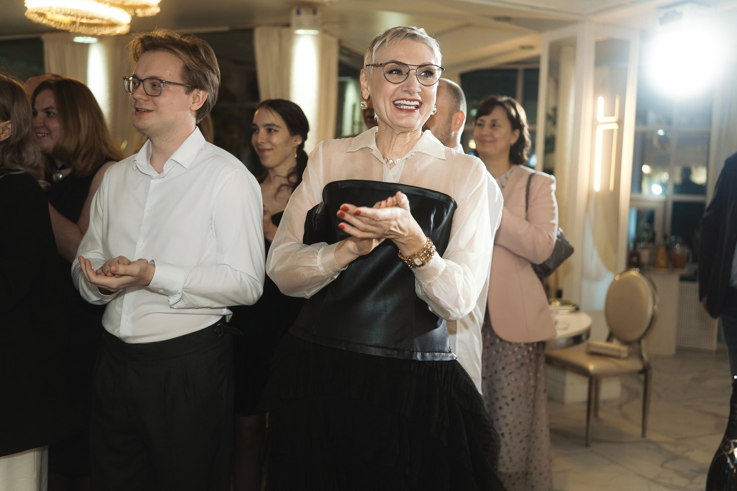 Василий и Марина — свадебный день в Петербурге. Свадебный фотограф Дмитрий Родионов — Санкт-Петербург и Ленинградская область