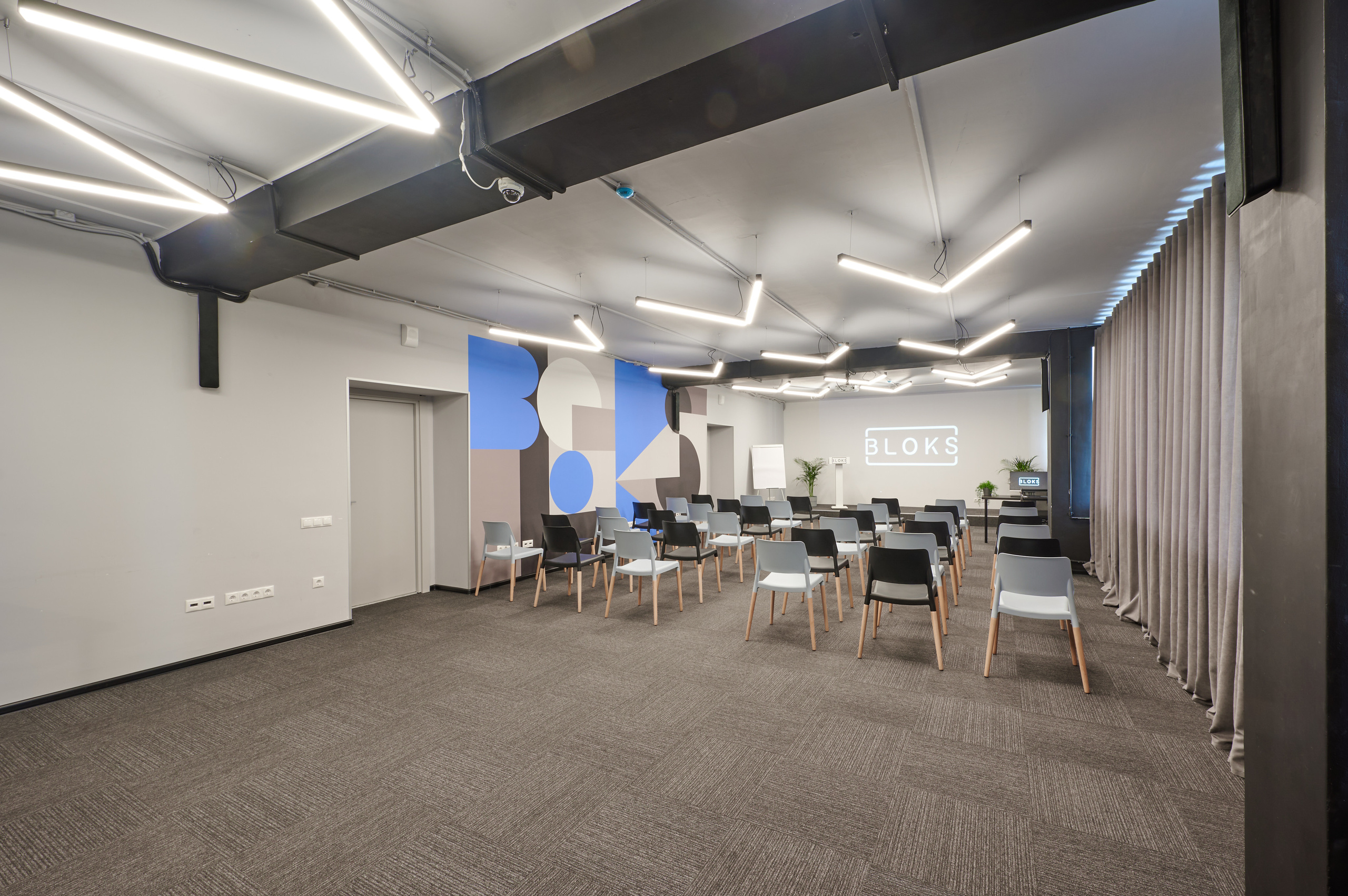 Work invest study. Интерьерный фотограф в Краснодаре