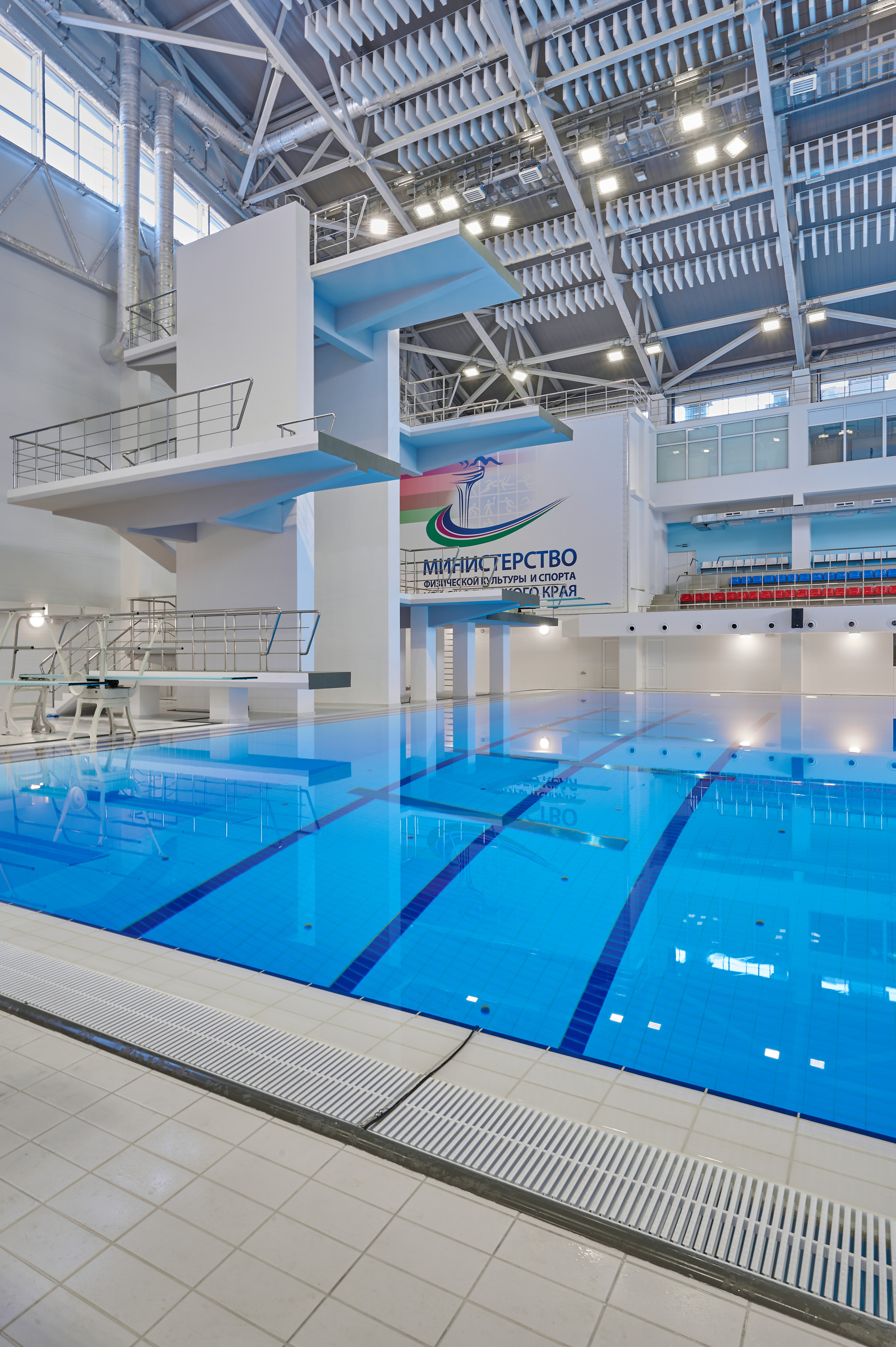 Спортивный водный комплекс. Интерьерный фотограф в Краснодаре