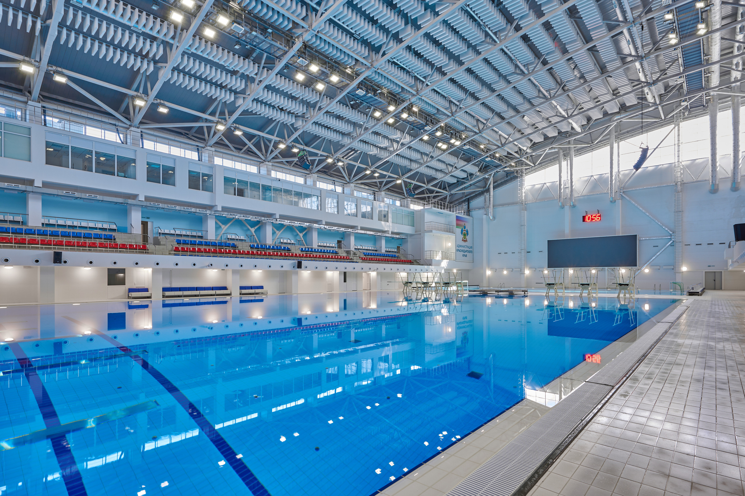 Спортивный водный комплекс. Интерьерный фотограф в Краснодаре