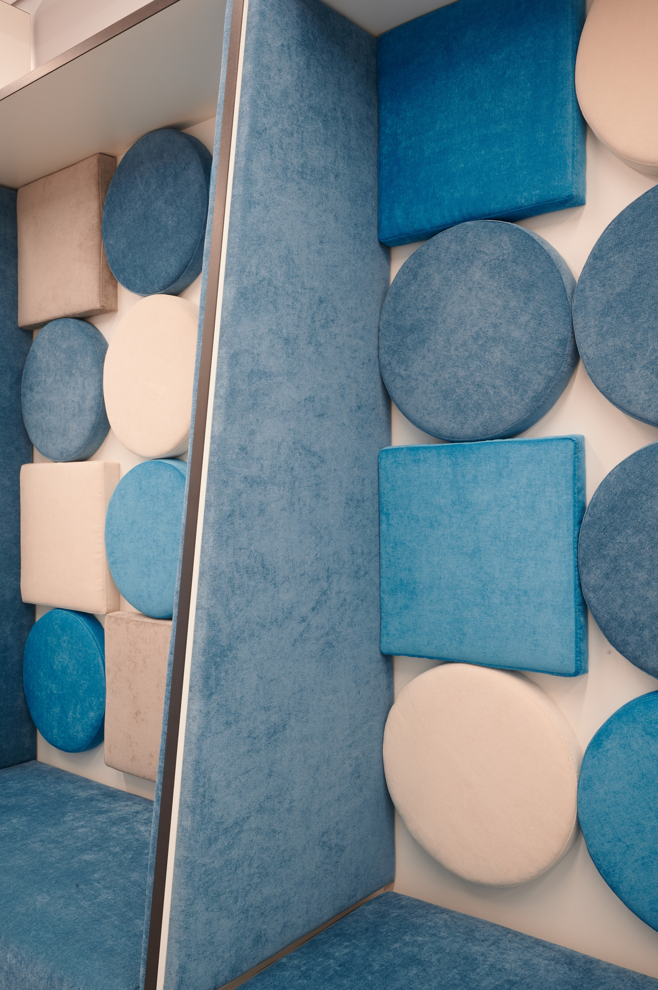 Work invest study. Интерьерный фотограф в Краснодаре