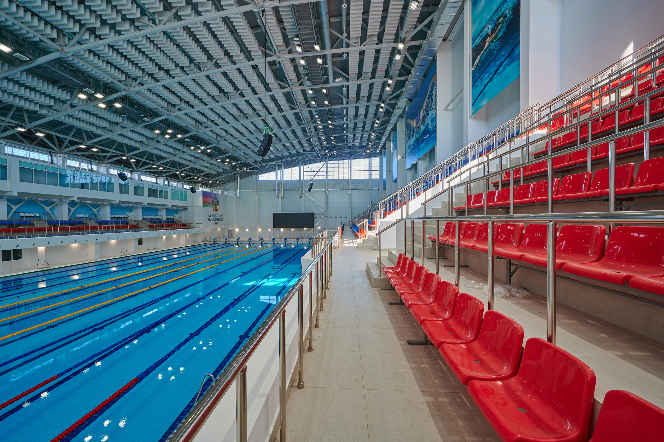 Спортивный водный комплекс. Интерьерный фотограф в Краснодаре