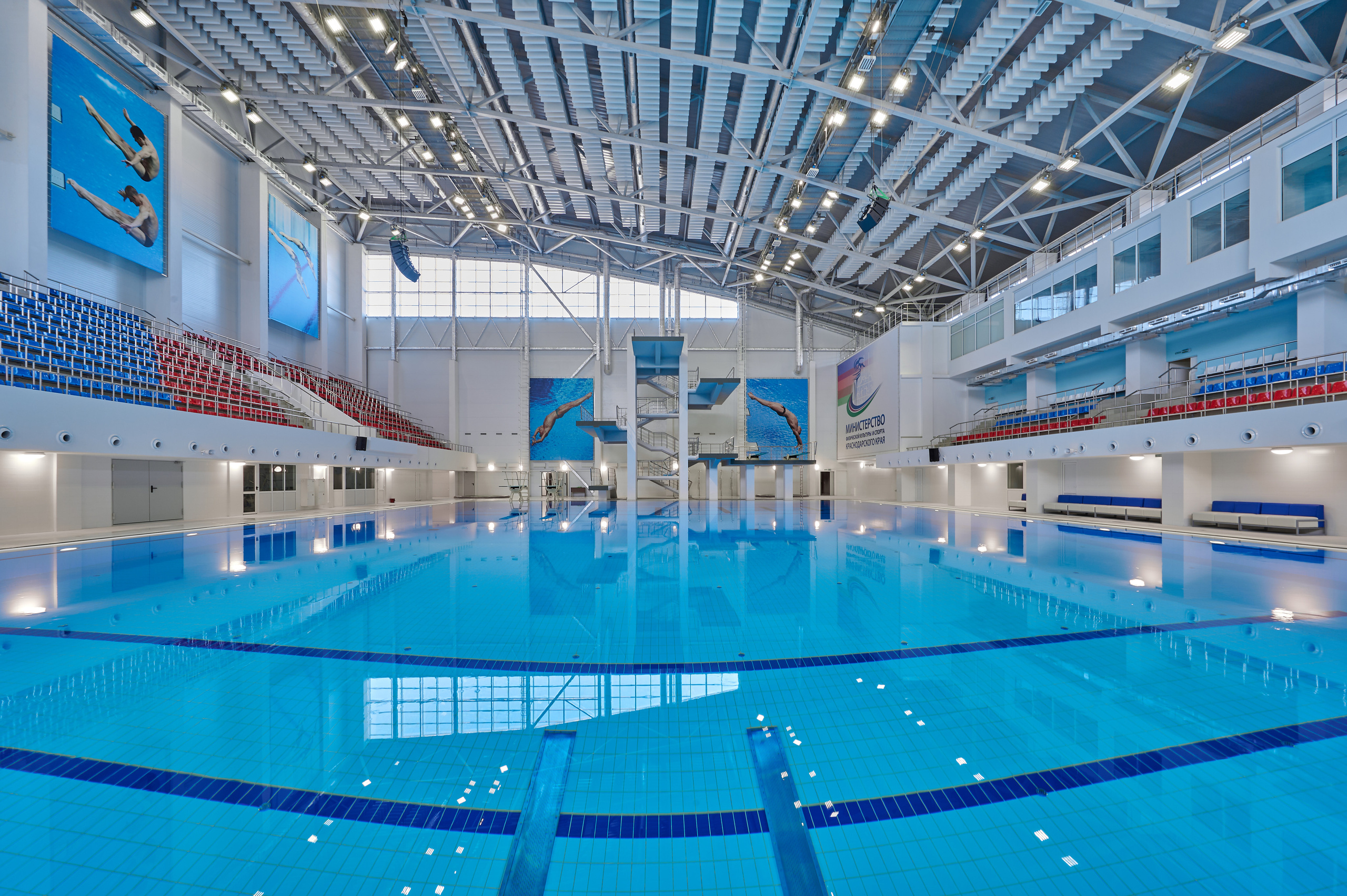 Спортивный водный комплекс. Интерьерный фотограф в Краснодаре